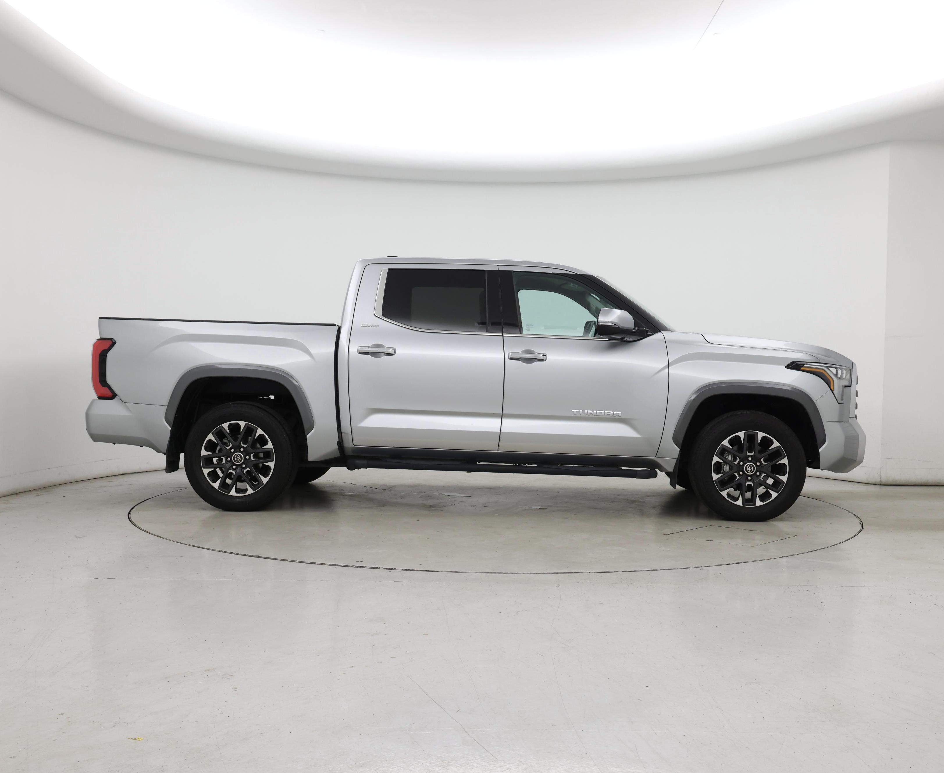 Thumbnail: 2023 Toyota Tundra - 7