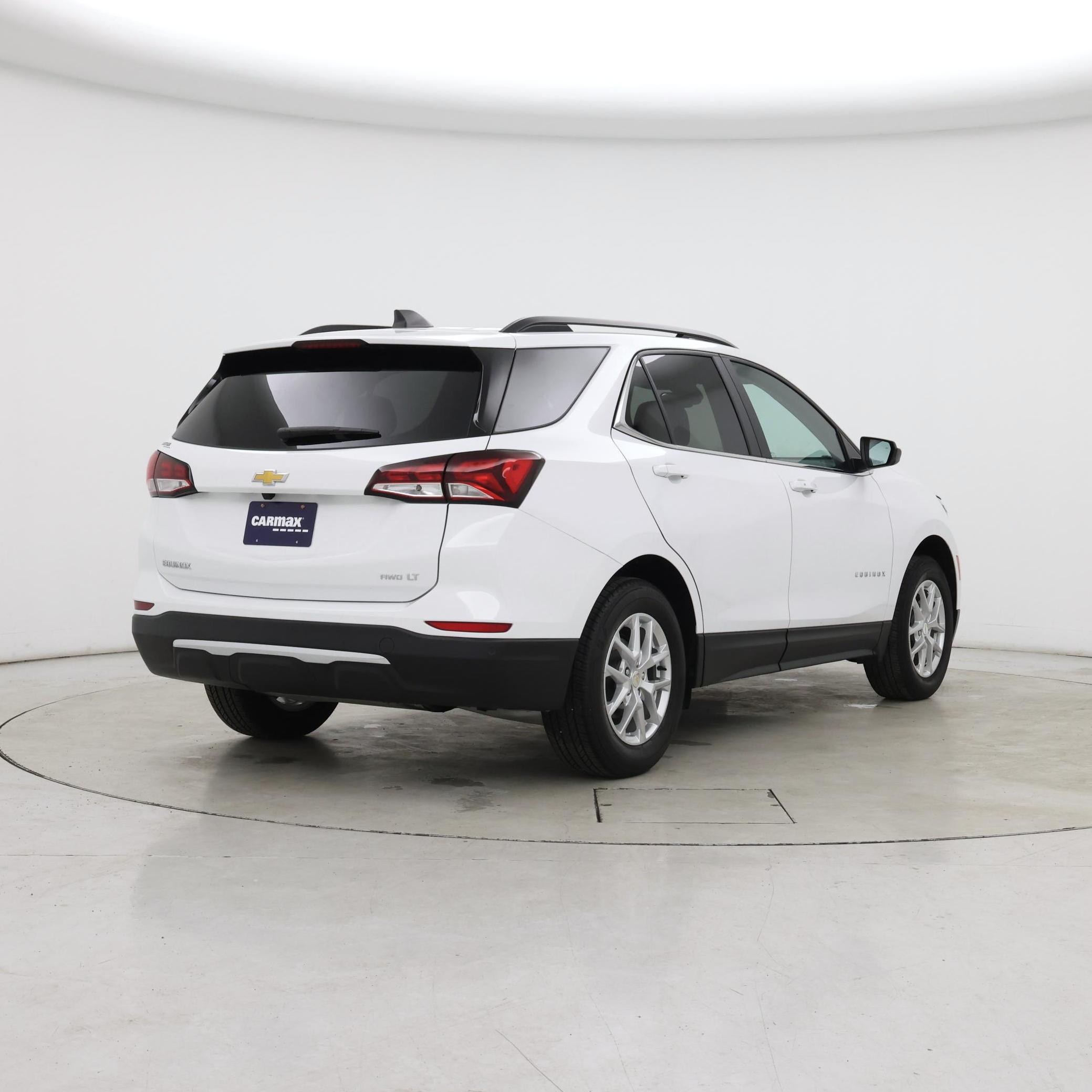 Thumbnail: 2022 Chevrolet Equinox - 8