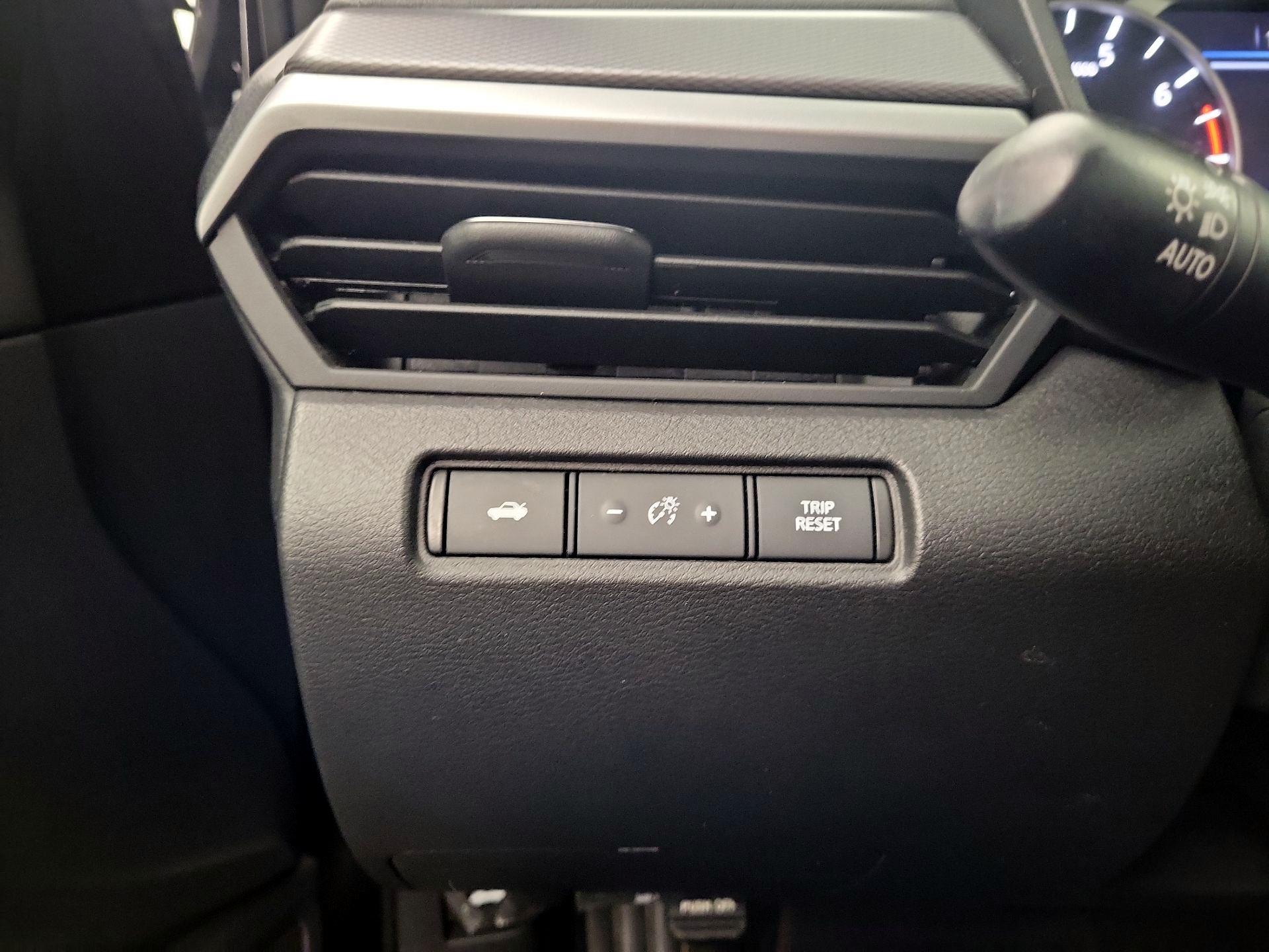 Thumbnail: 2023 Nissan Altima - 11