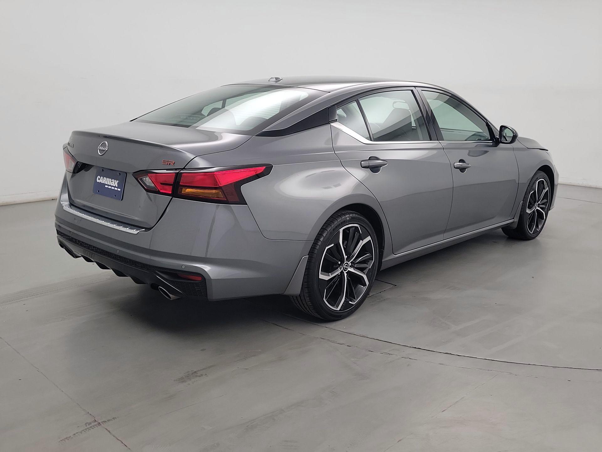 Thumbnail: 2023 Nissan Altima - 5