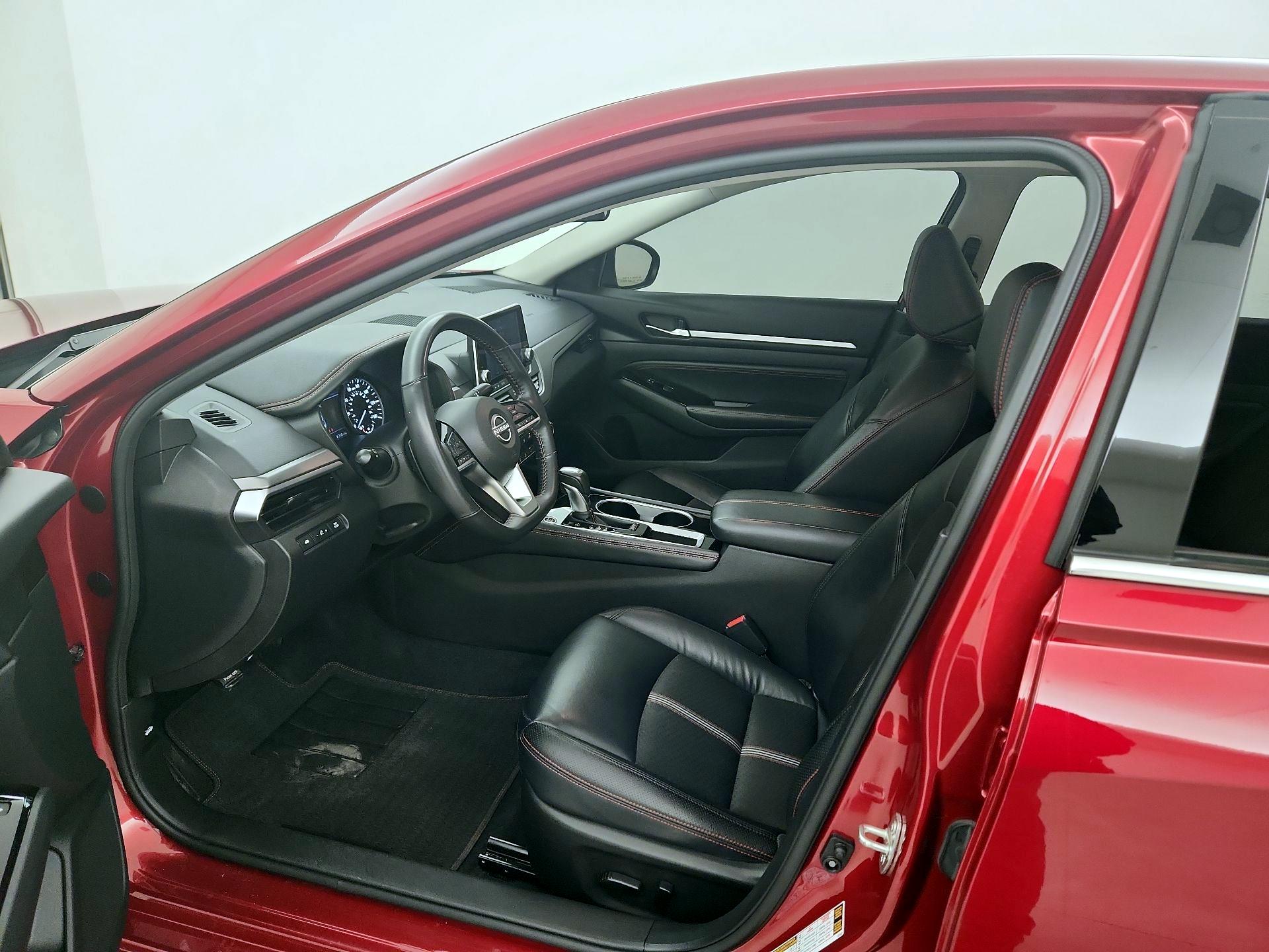 Thumbnail: 2023 Nissan Altima - 11