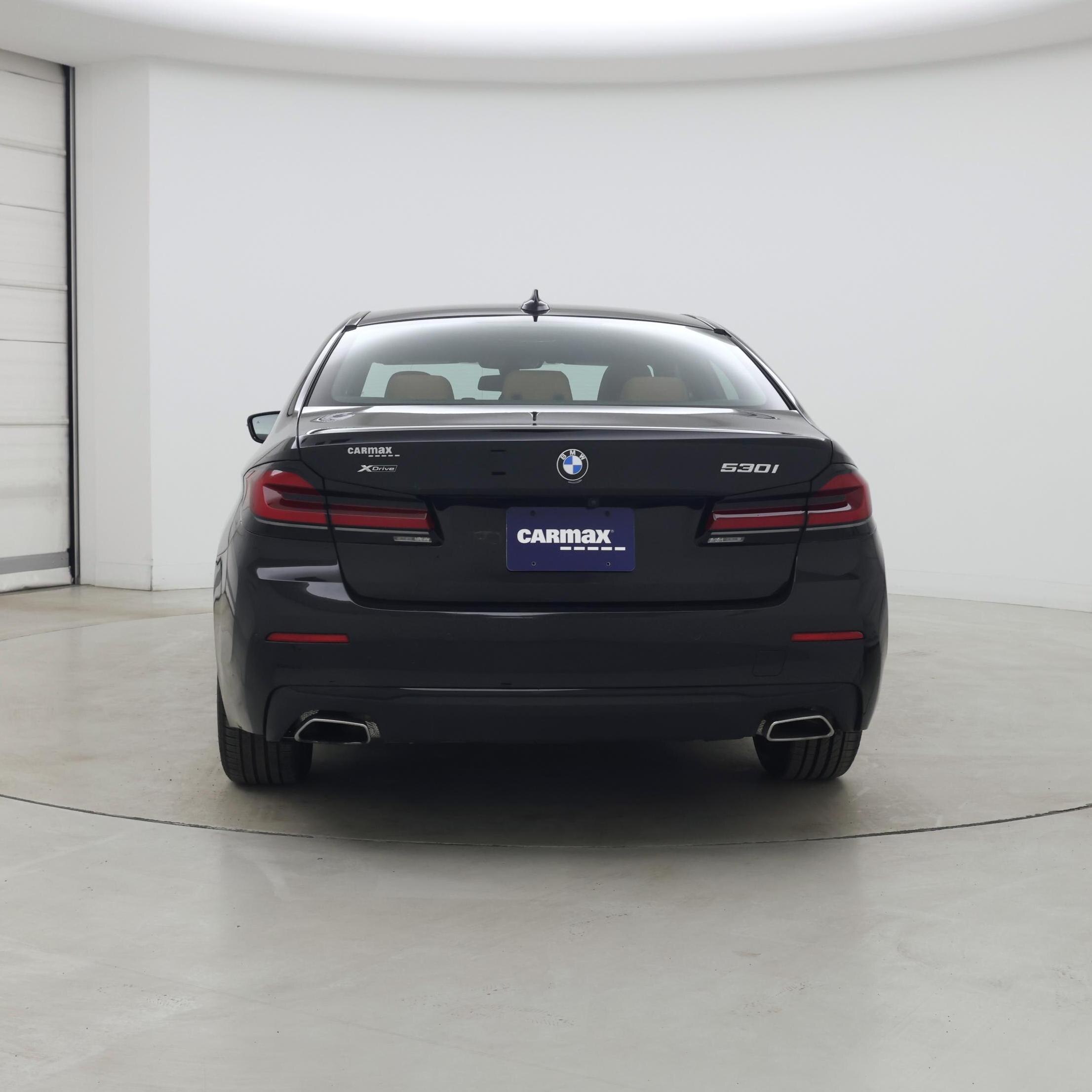 Thumbnail: 2023 BMW 5 Series - 6