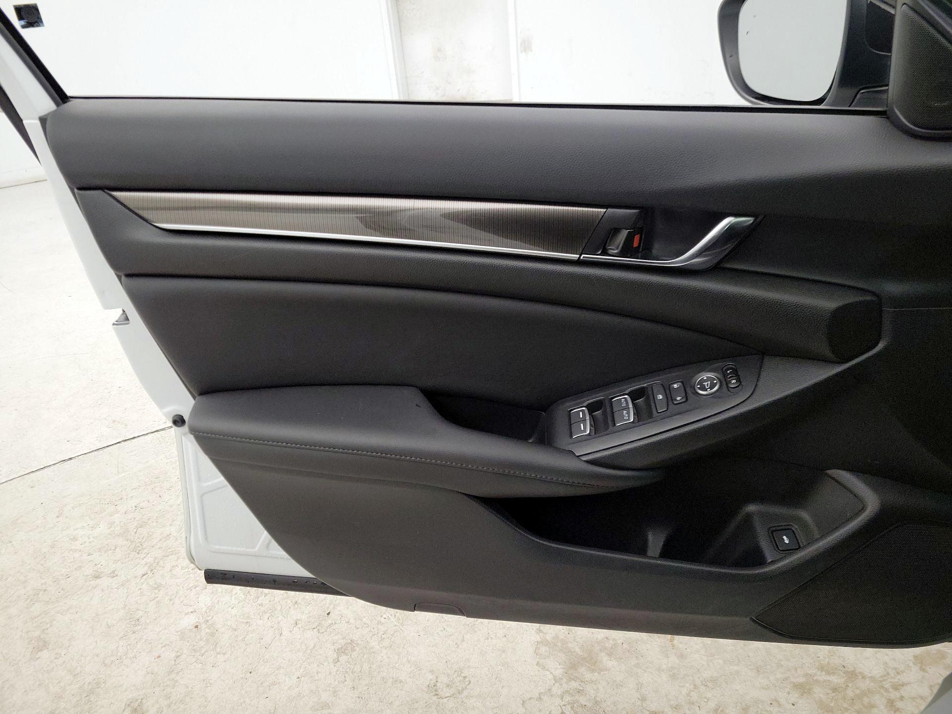 Thumbnail: 2022 Honda Accord - 12