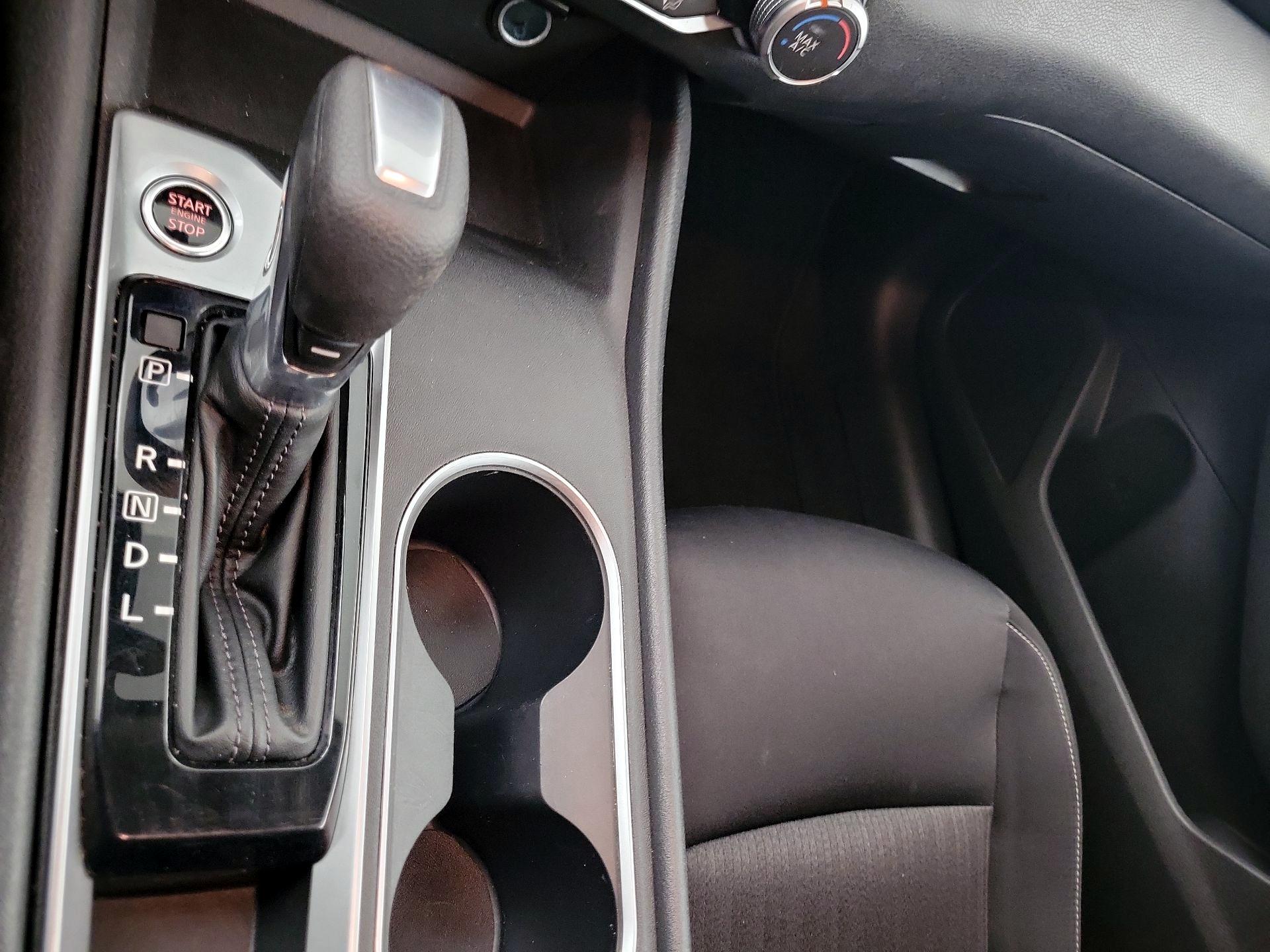 Thumbnail: 2022 Nissan Altima - 15