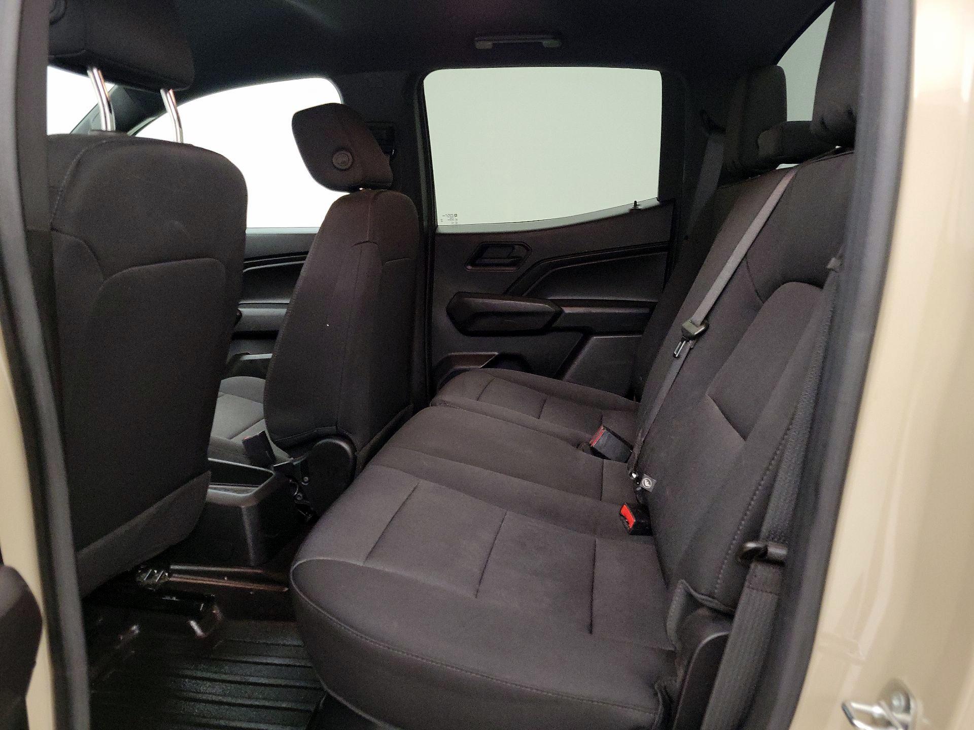 Thumbnail: 2023 Chevrolet Colorado - 19