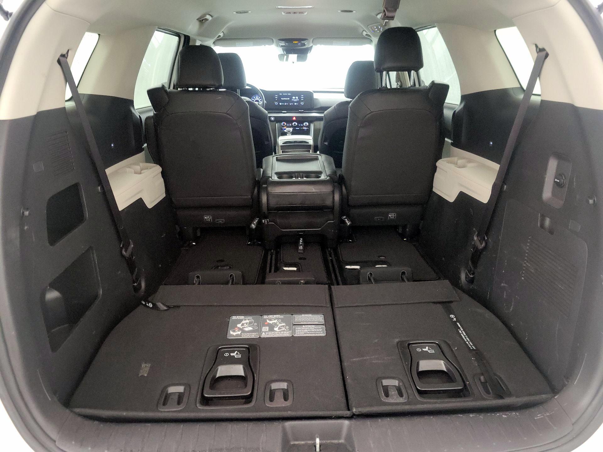 Thumbnail: 2024 Kia Carnival - 20