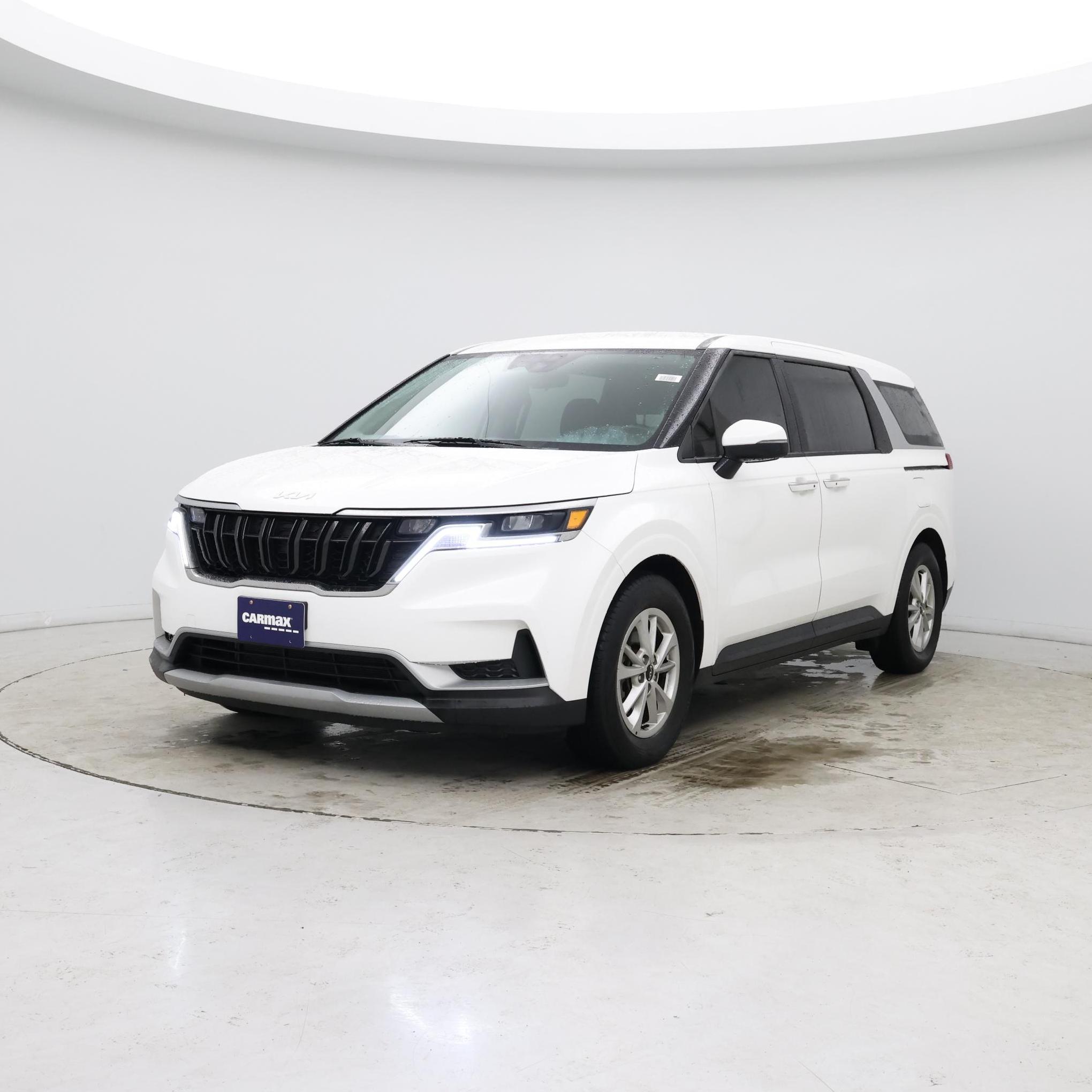 Thumbnail: 2024 Kia Carnival - 4