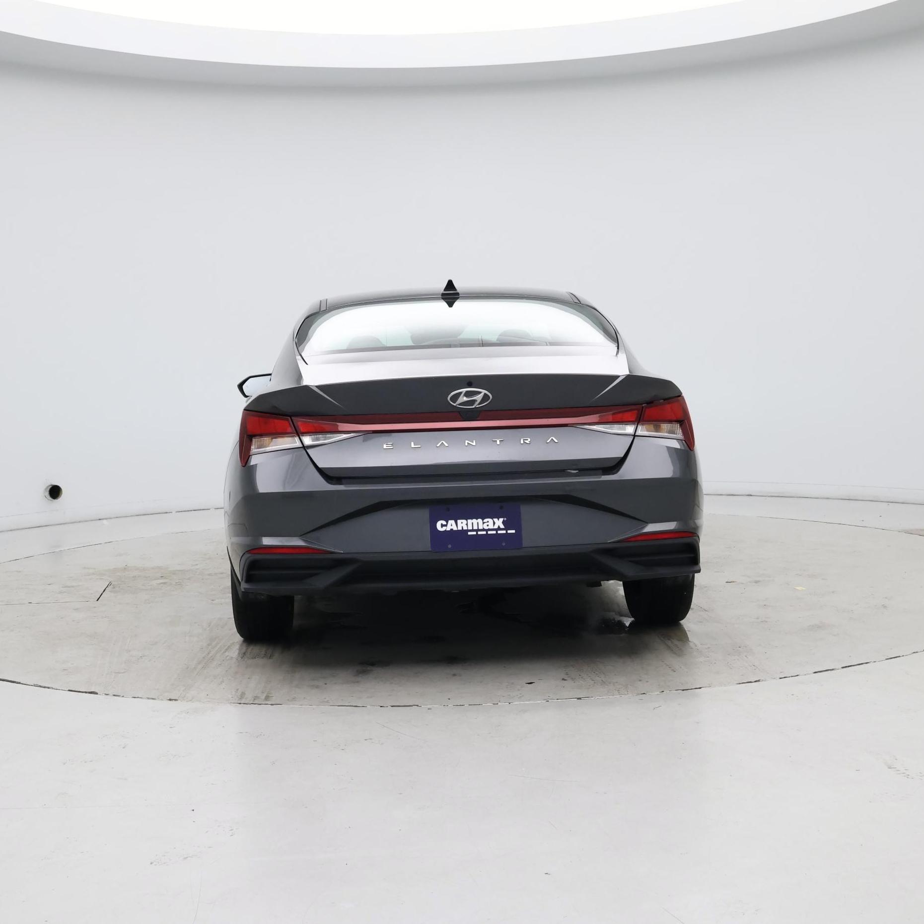 Thumbnail: 2022 Hyundai Elantra - 6