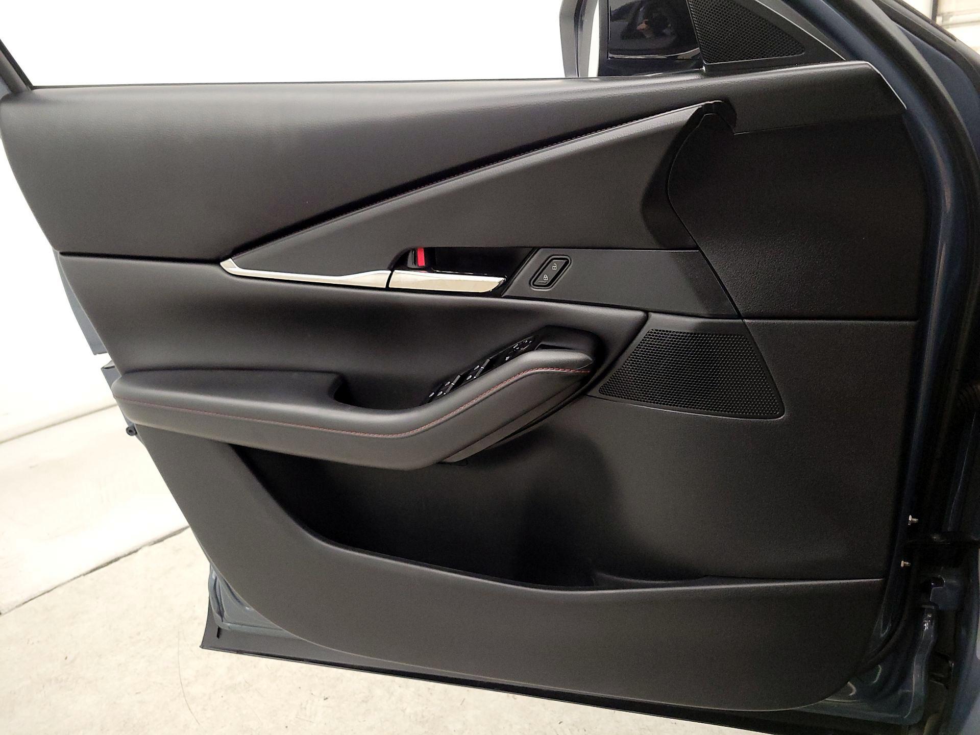 Thumbnail: 2023 Mazda CX-30 - 12