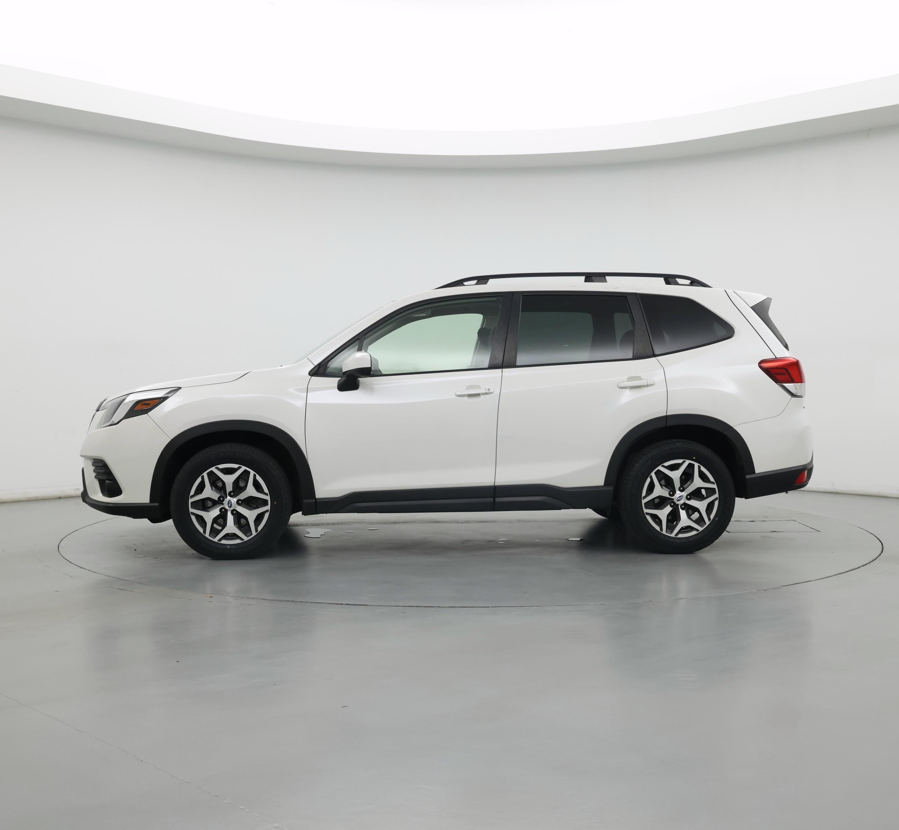 Thumbnail: 2022 Subaru Forester - 3