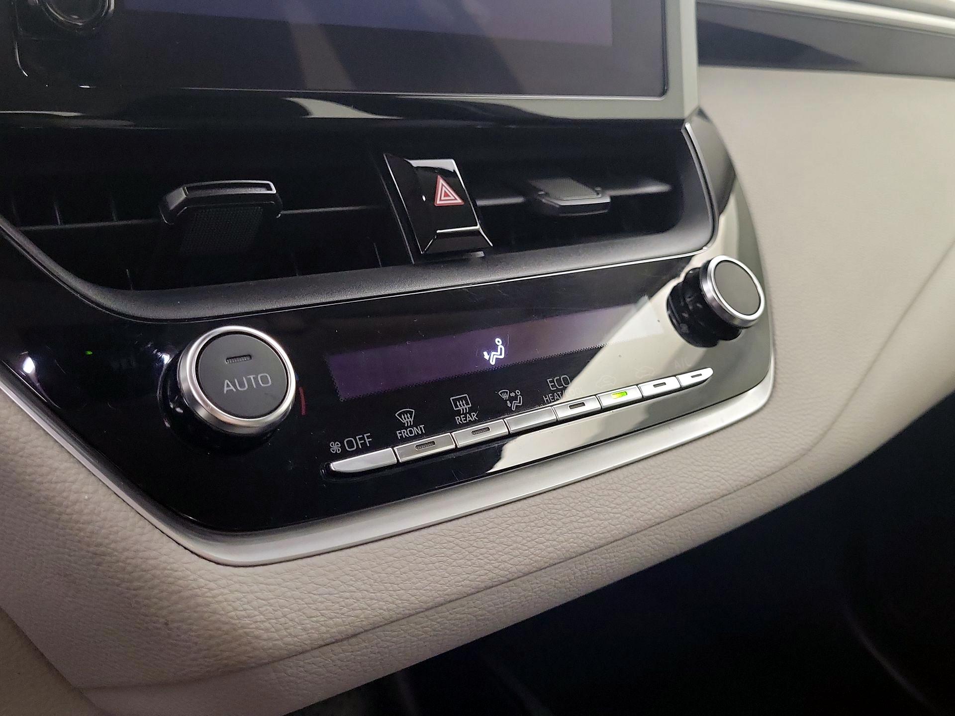 Thumbnail: 2023 Toyota Corolla - 14