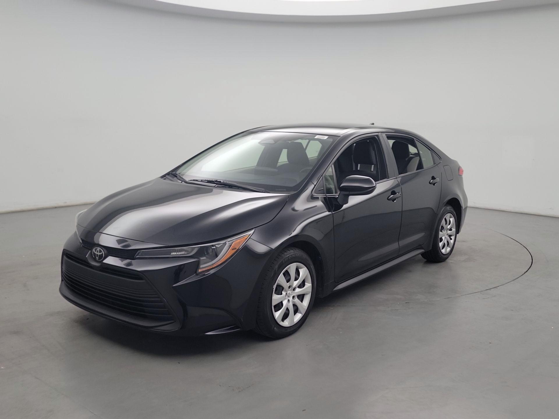 Thumbnail: 2023 Toyota Corolla - 3