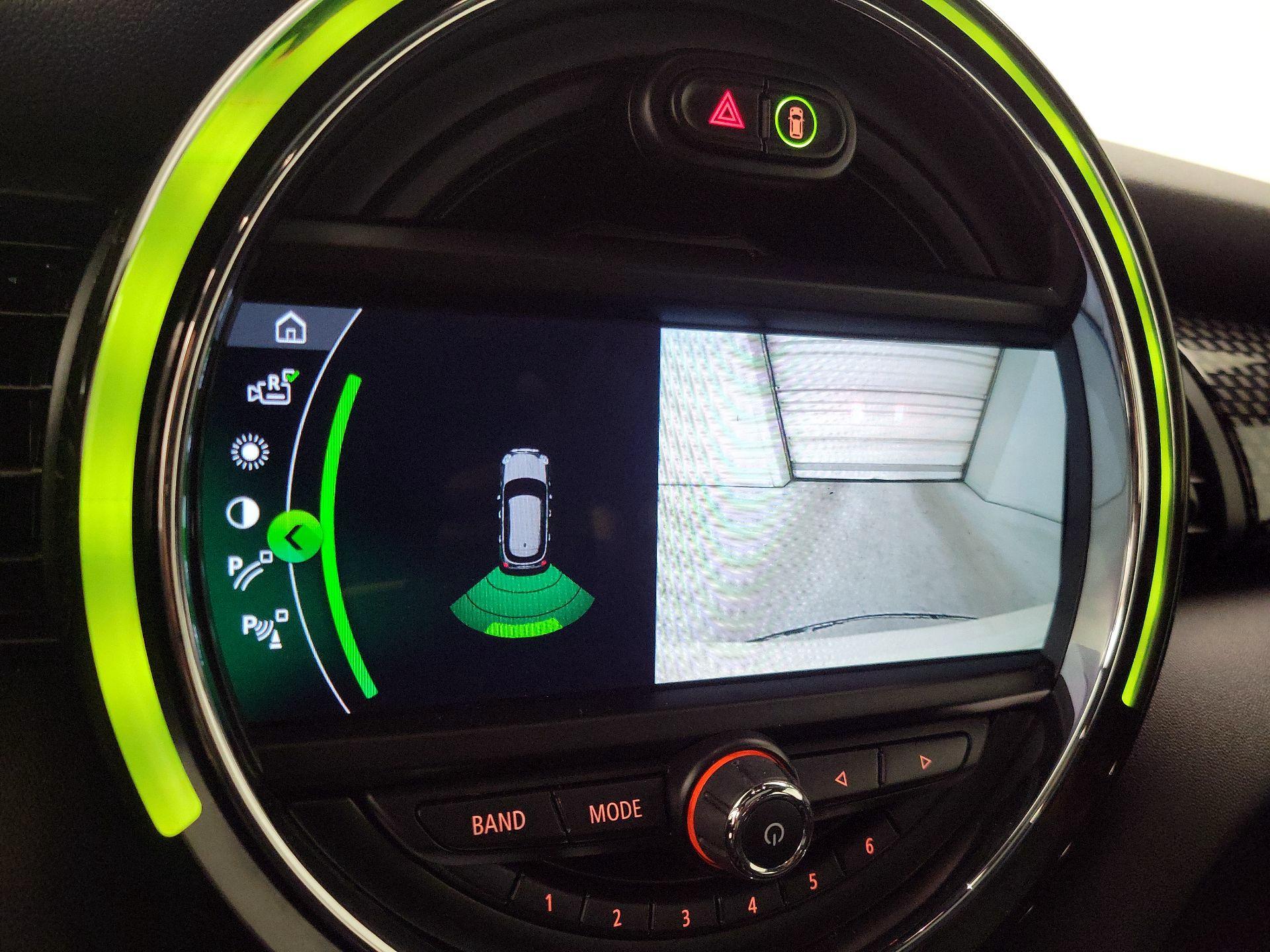 Thumbnail: 2020 MINI Cooper Hardtop - 14