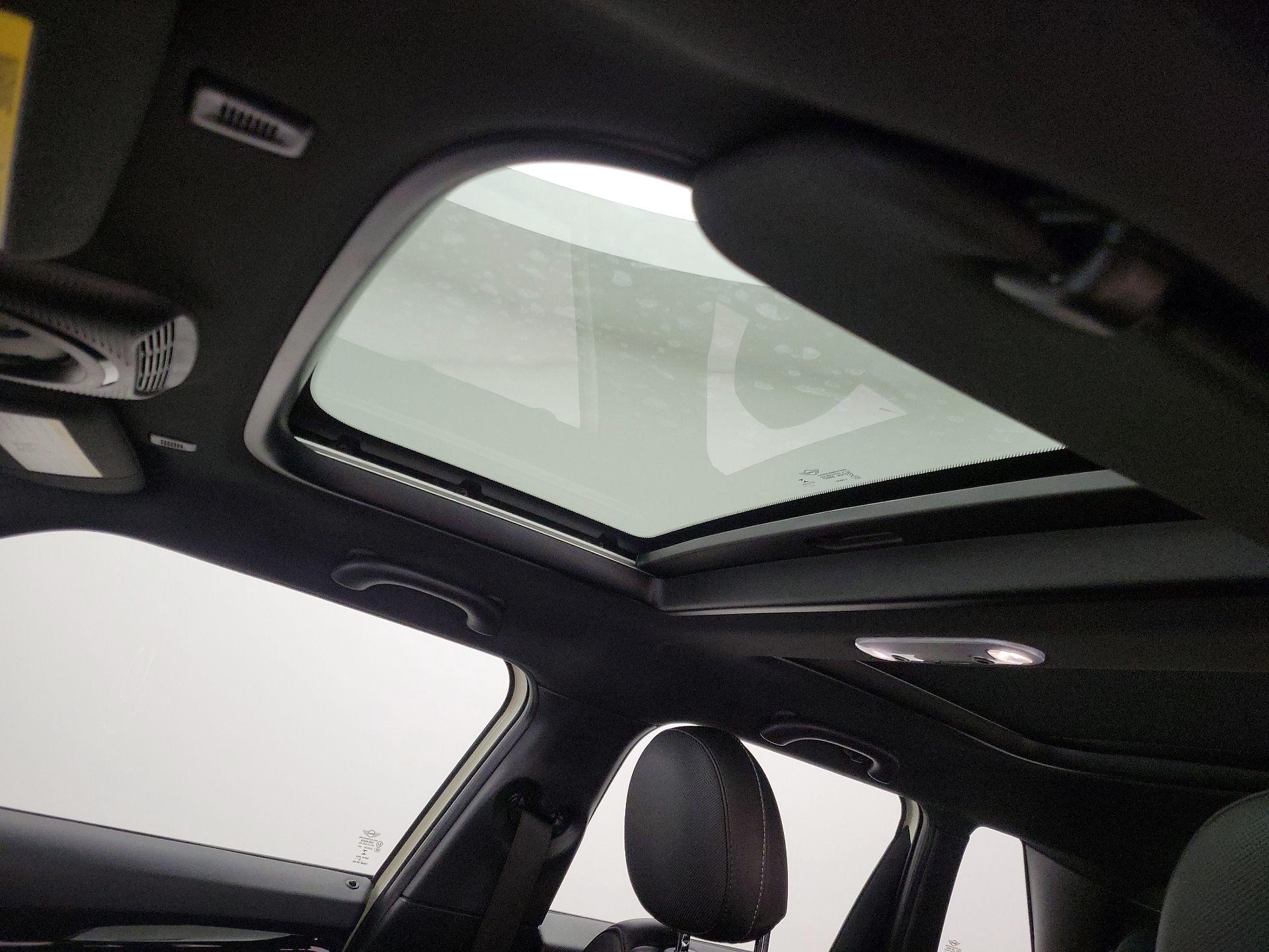 Thumbnail: 2020 MINI Cooper Hardtop - 19