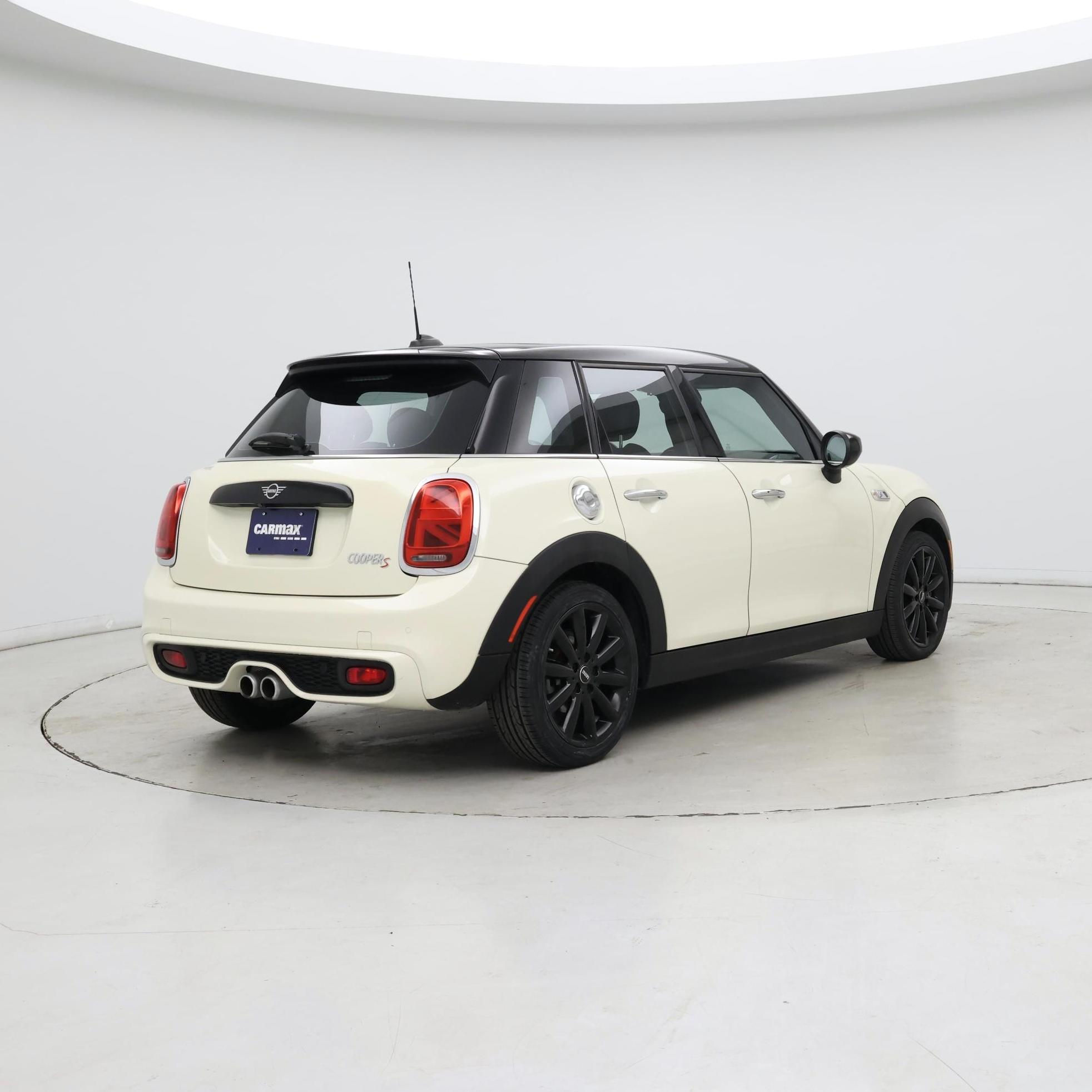 Thumbnail: 2020 MINI Cooper Hardtop - 8
