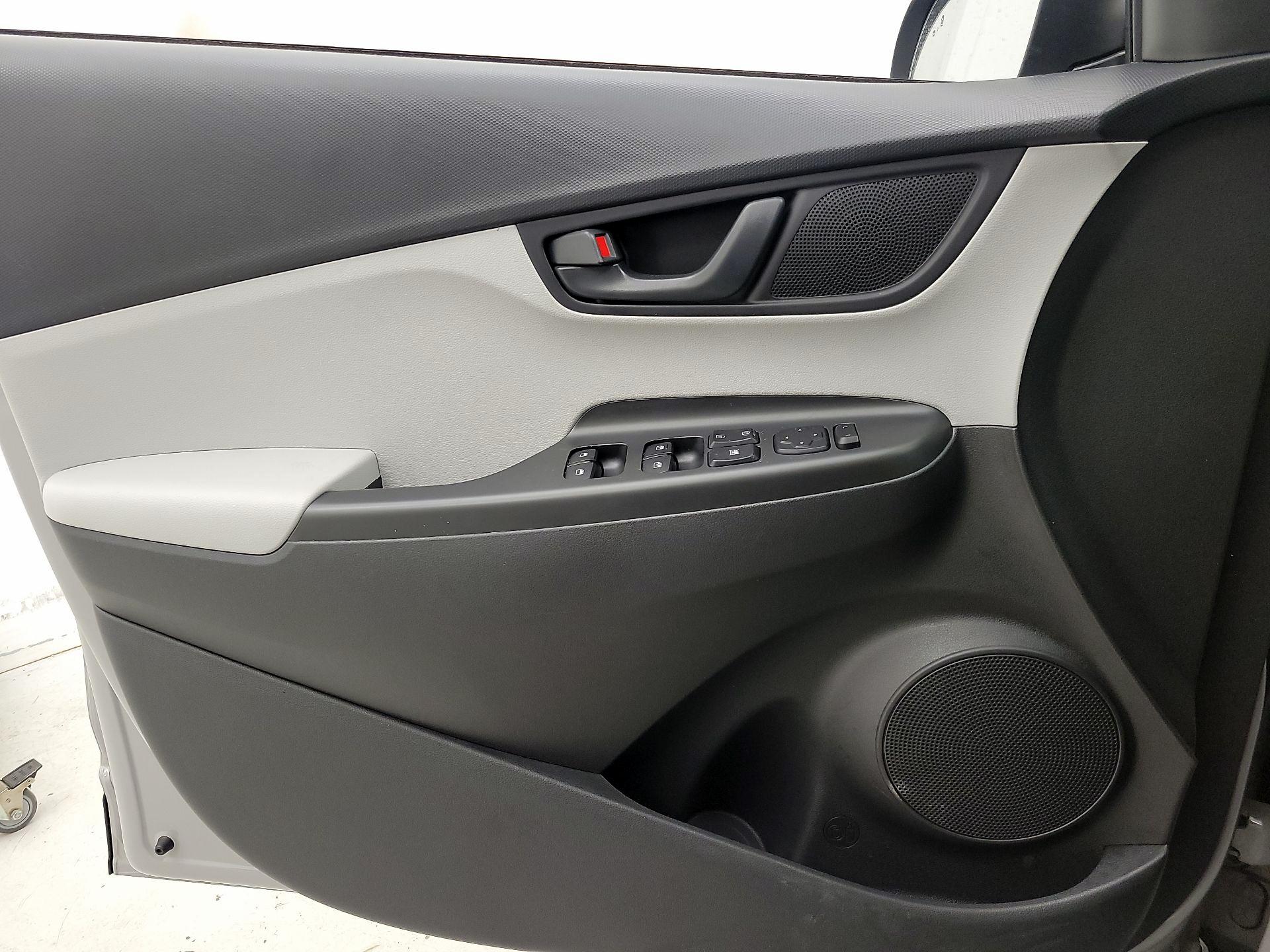 Thumbnail: 2023 Hyundai Kona - 12