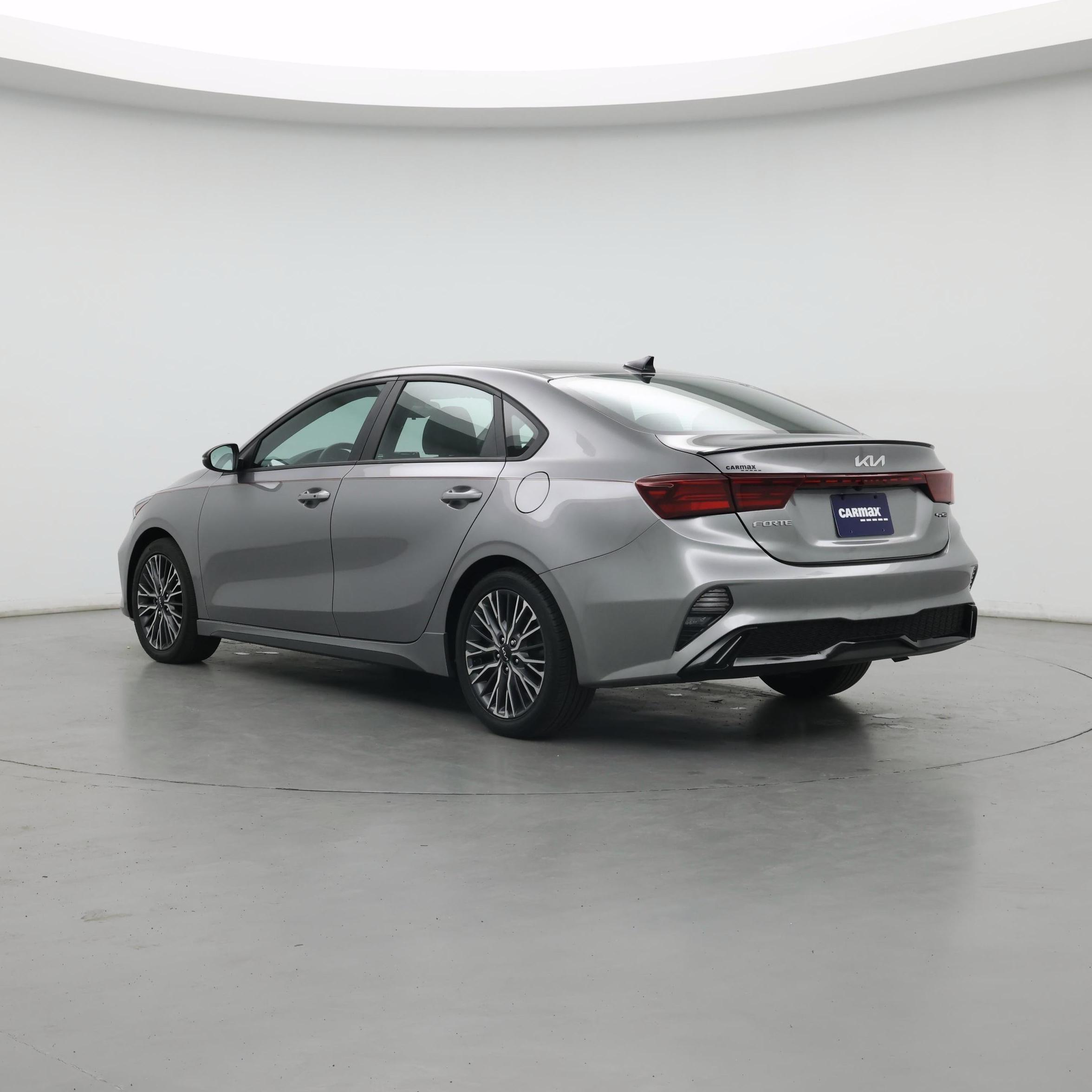 Thumbnail: 2023 Kia Forte - 2