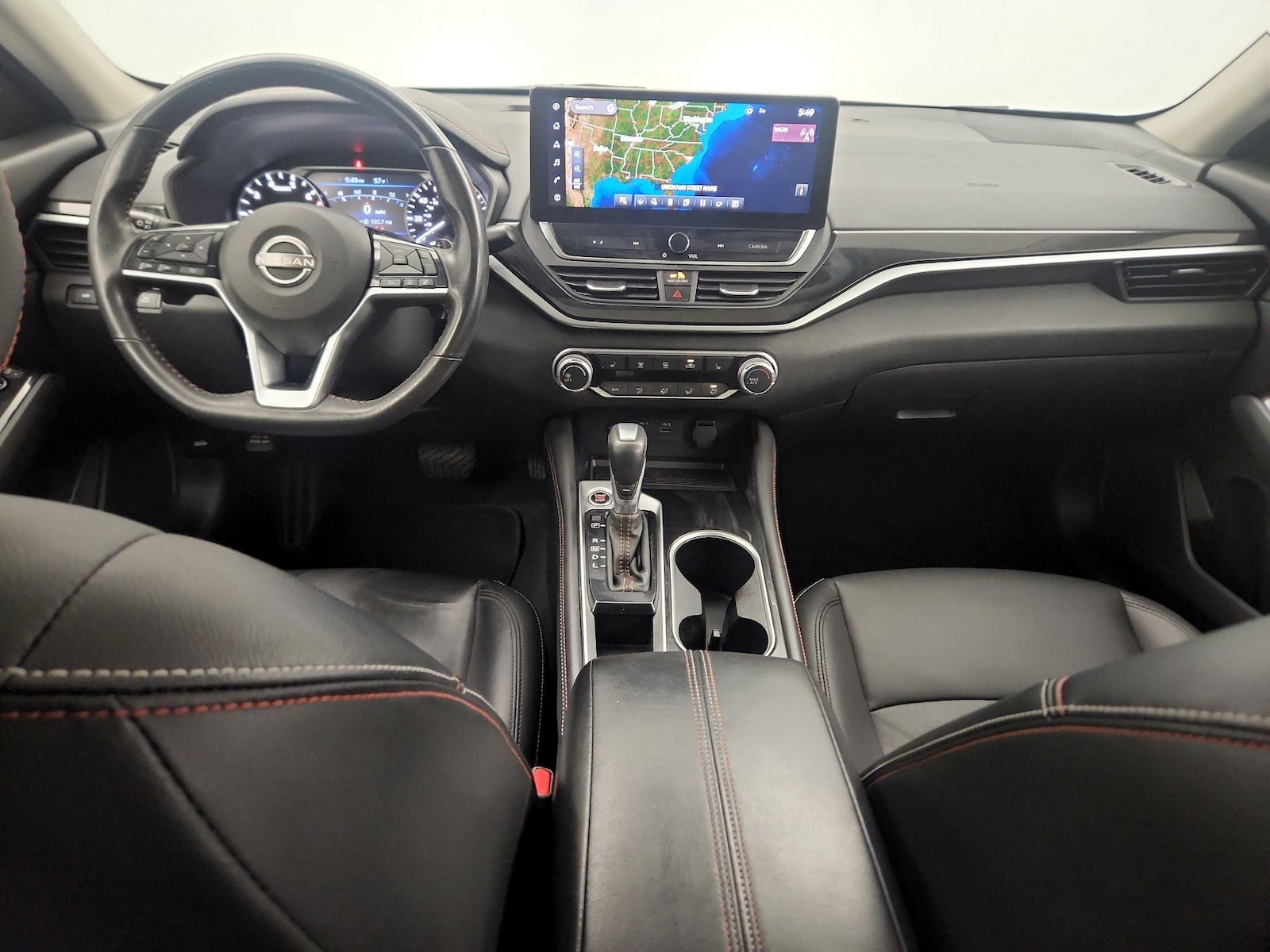2023 Nissan Altima SR - Photo 10