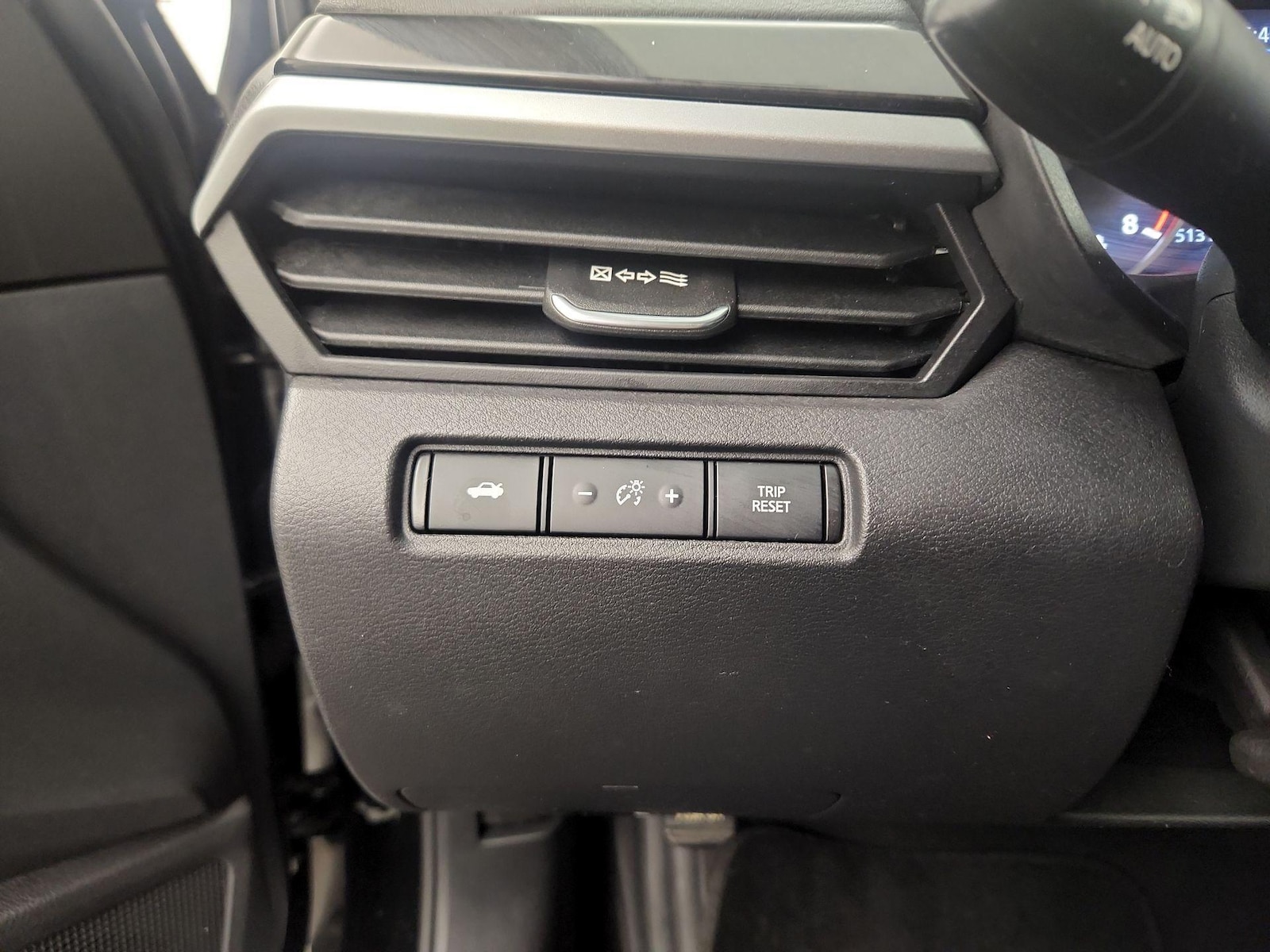 2023 Nissan Altima SR - Photo 14