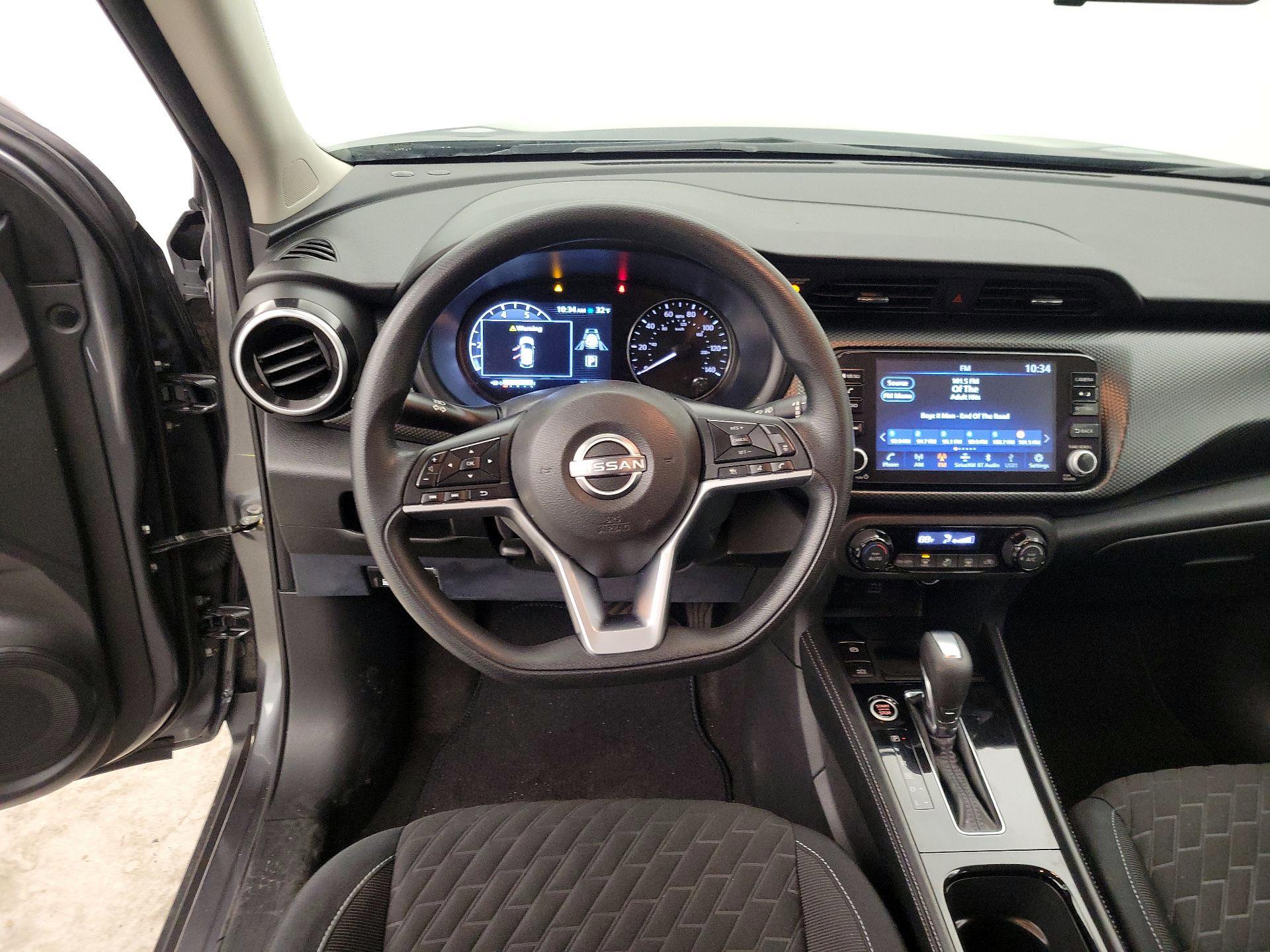 Thumbnail: 2022 Nissan Kicks - 10