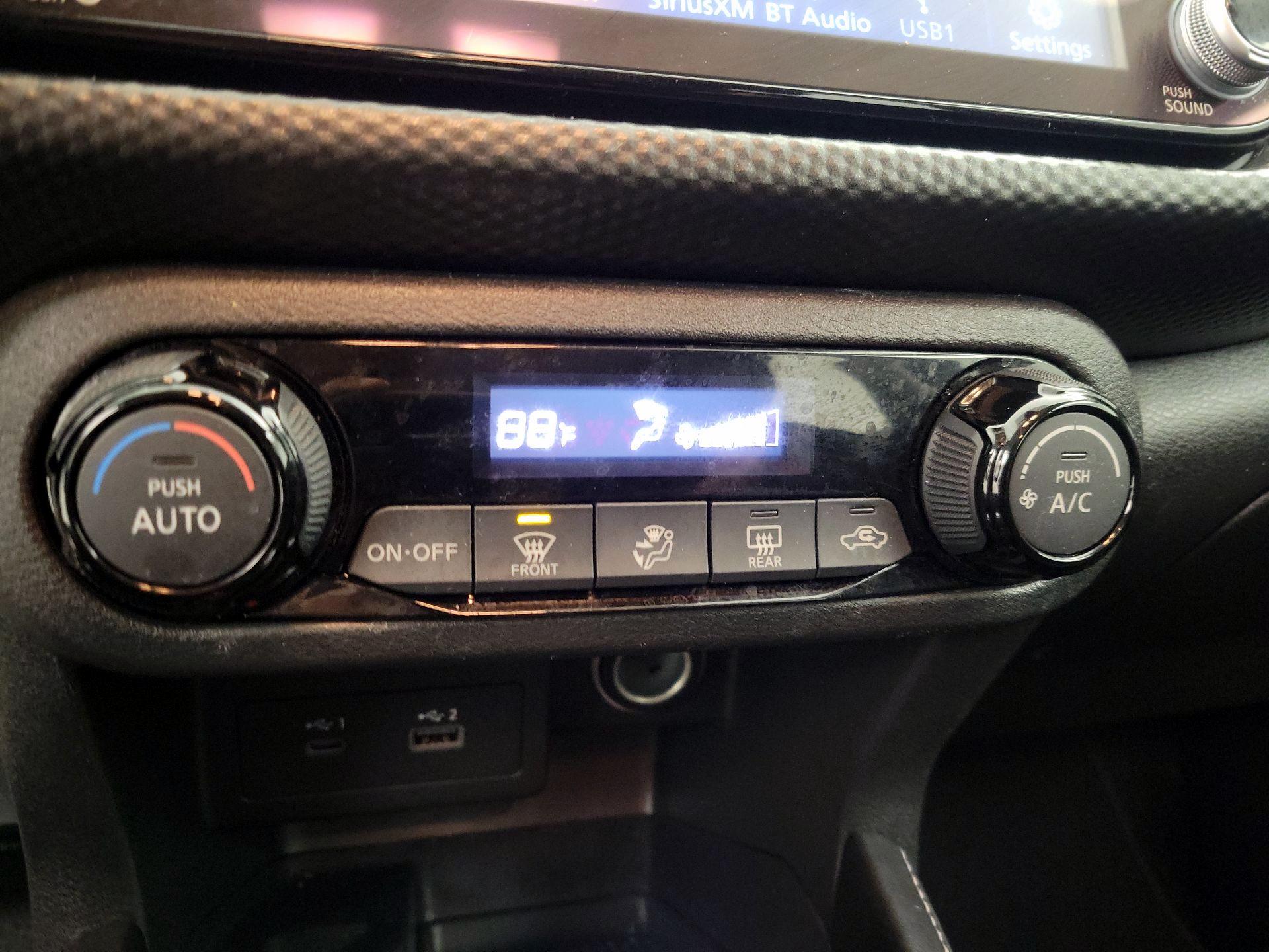 Thumbnail: 2022 Nissan Kicks - 15