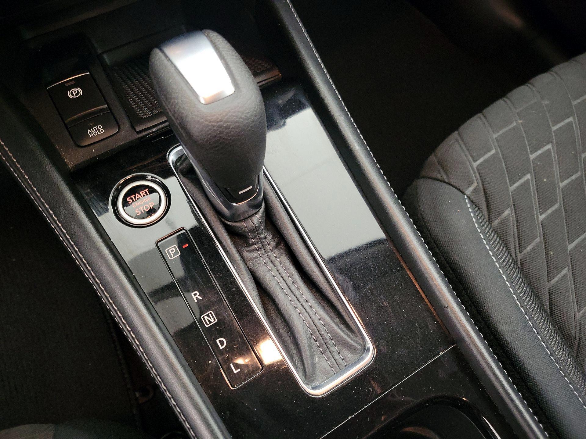 Thumbnail: 2022 Nissan Kicks - 16