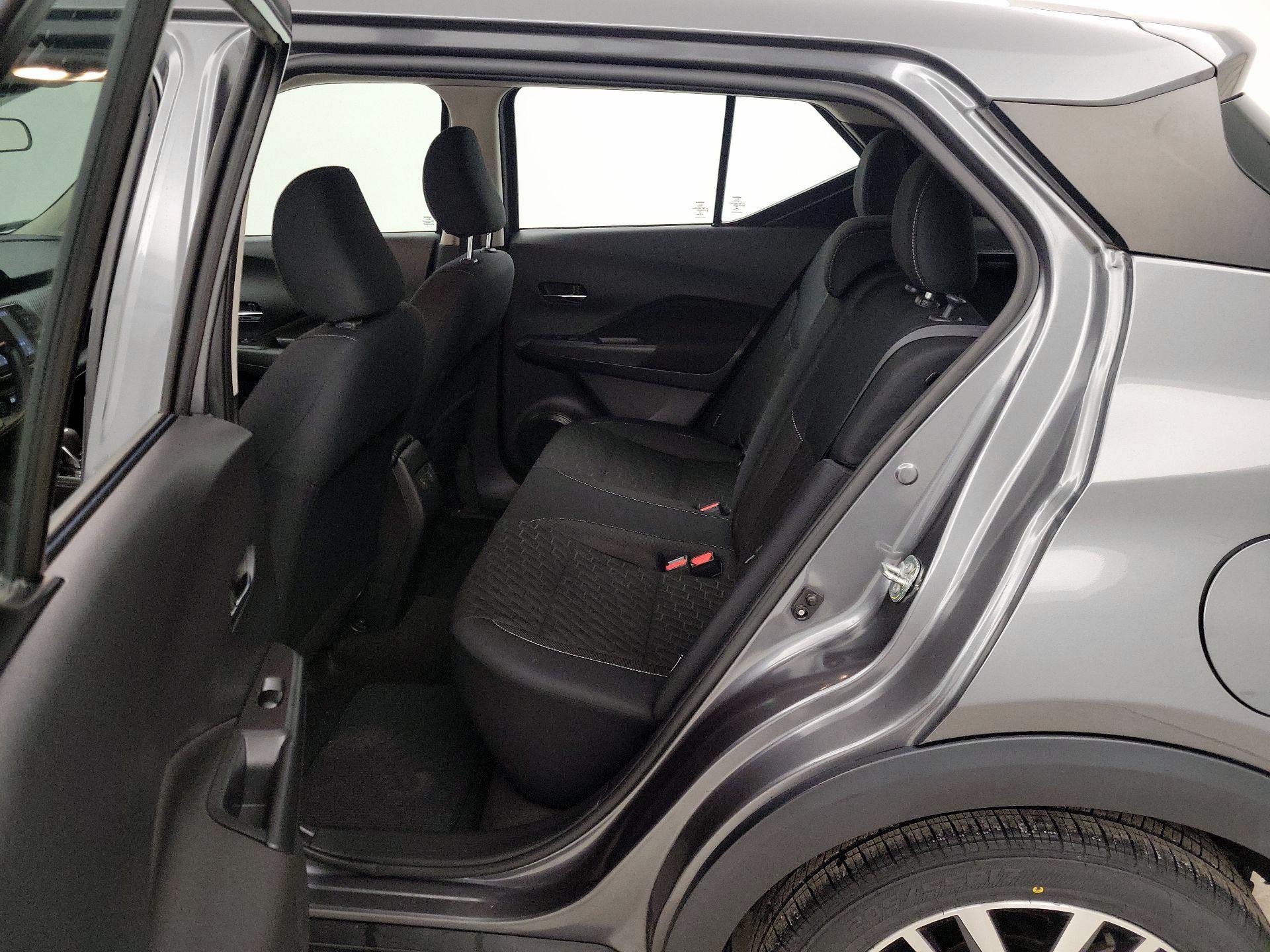 Thumbnail: 2022 Nissan Kicks - 18