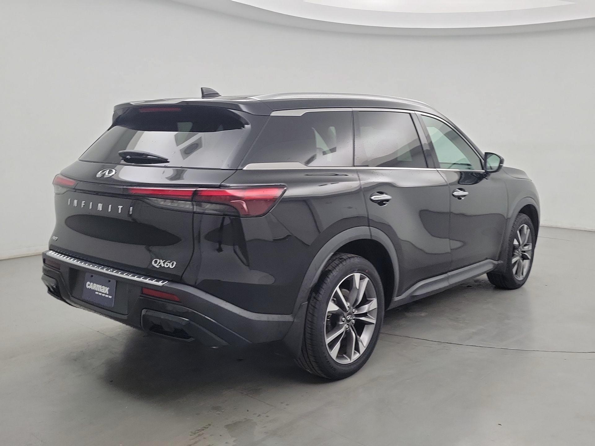 Thumbnail: 2023 INFINITI QX60 - 5