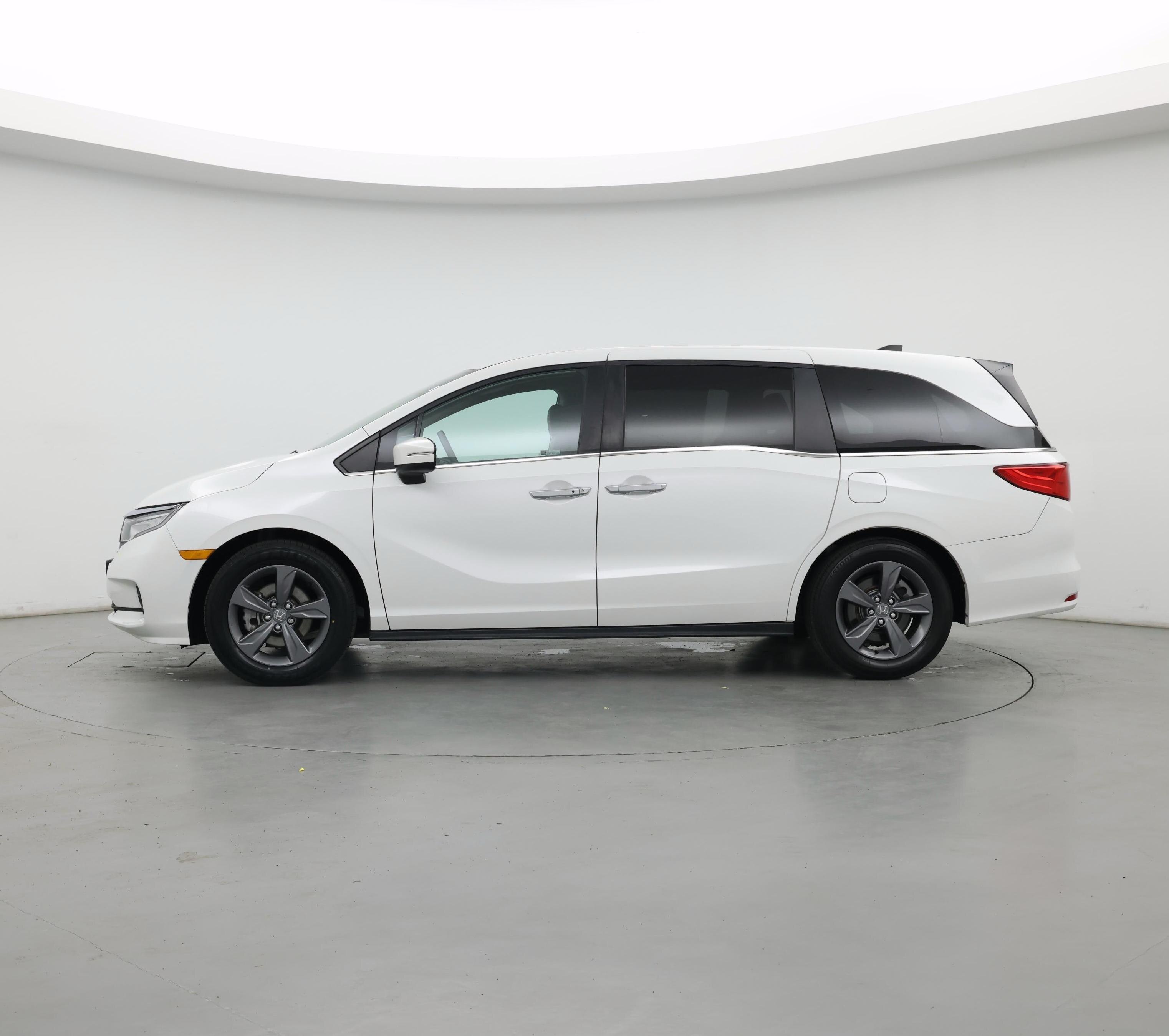 Thumbnail: 2023 Honda Odyssey - 3