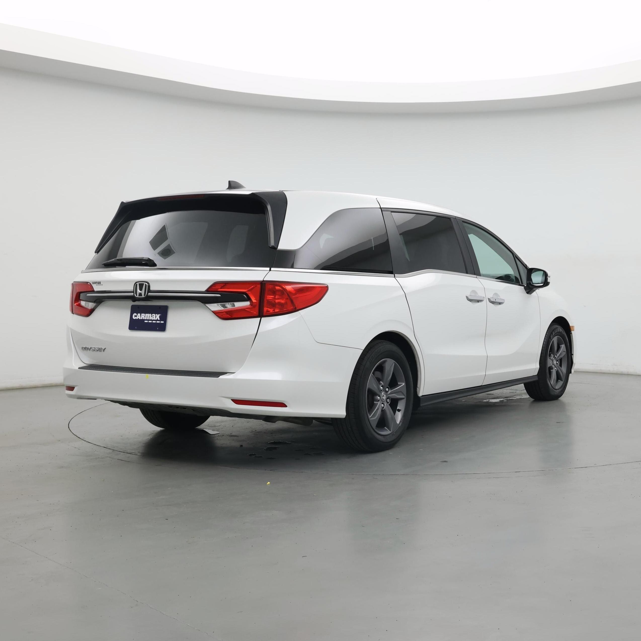 Thumbnail: 2023 Honda Odyssey - 8