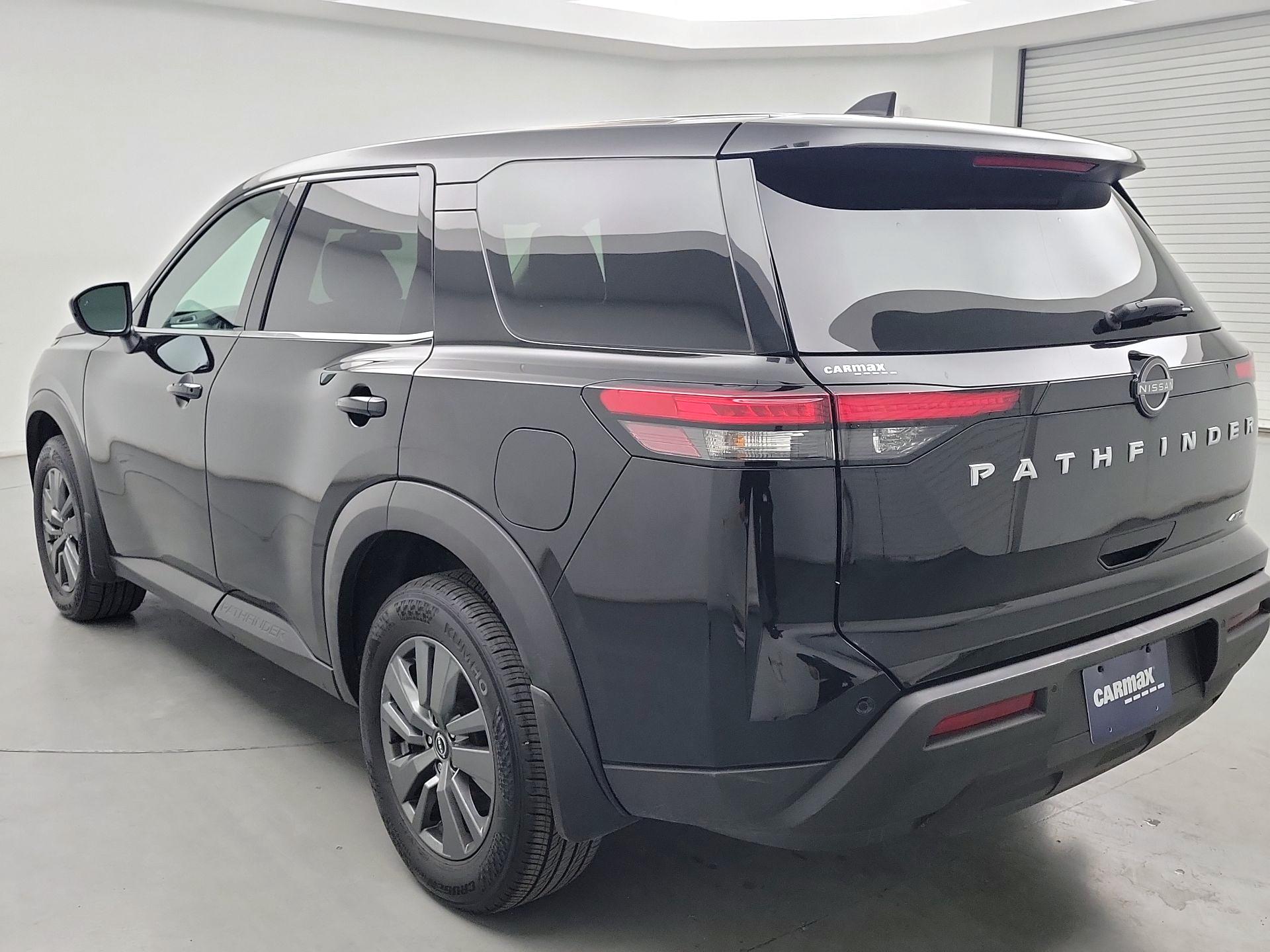 Thumbnail: 2024 Nissan Pathfinder - 7