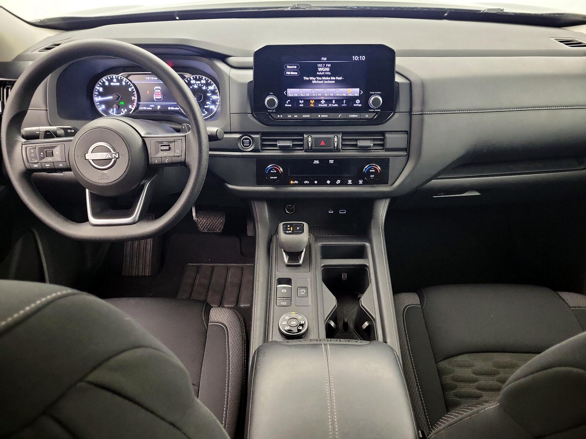 Thumbnail: 2024 Nissan Pathfinder - 8