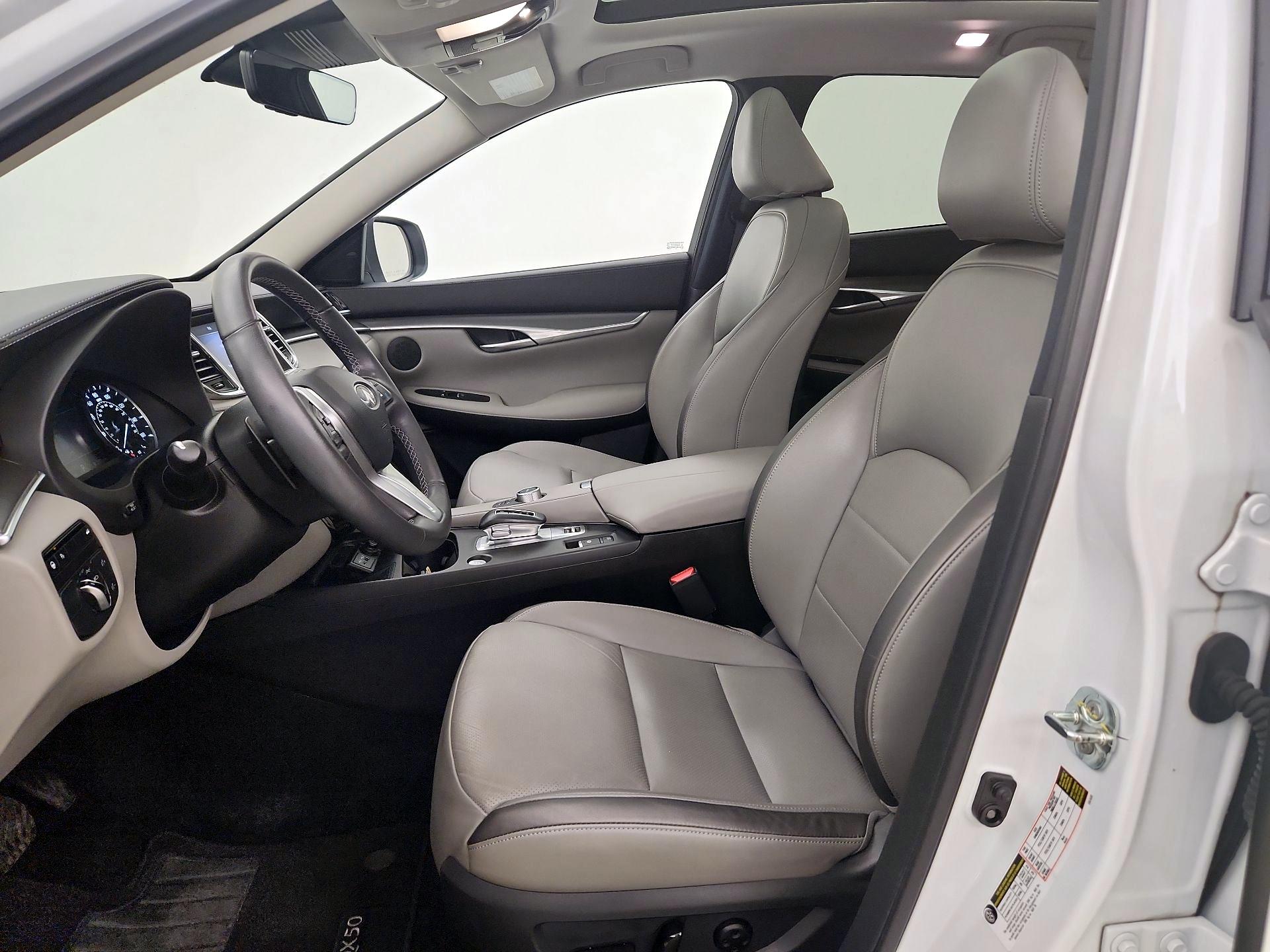 Thumbnail: 2023 INFINITI QX50 - 11