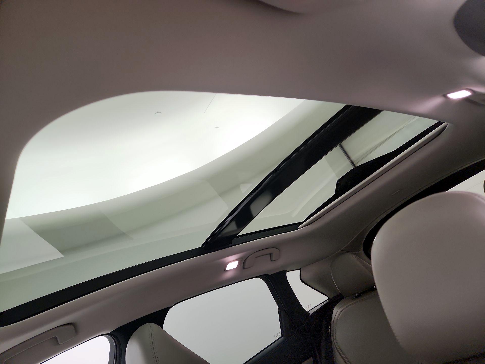 Thumbnail: 2023 INFINITI QX50 - 19