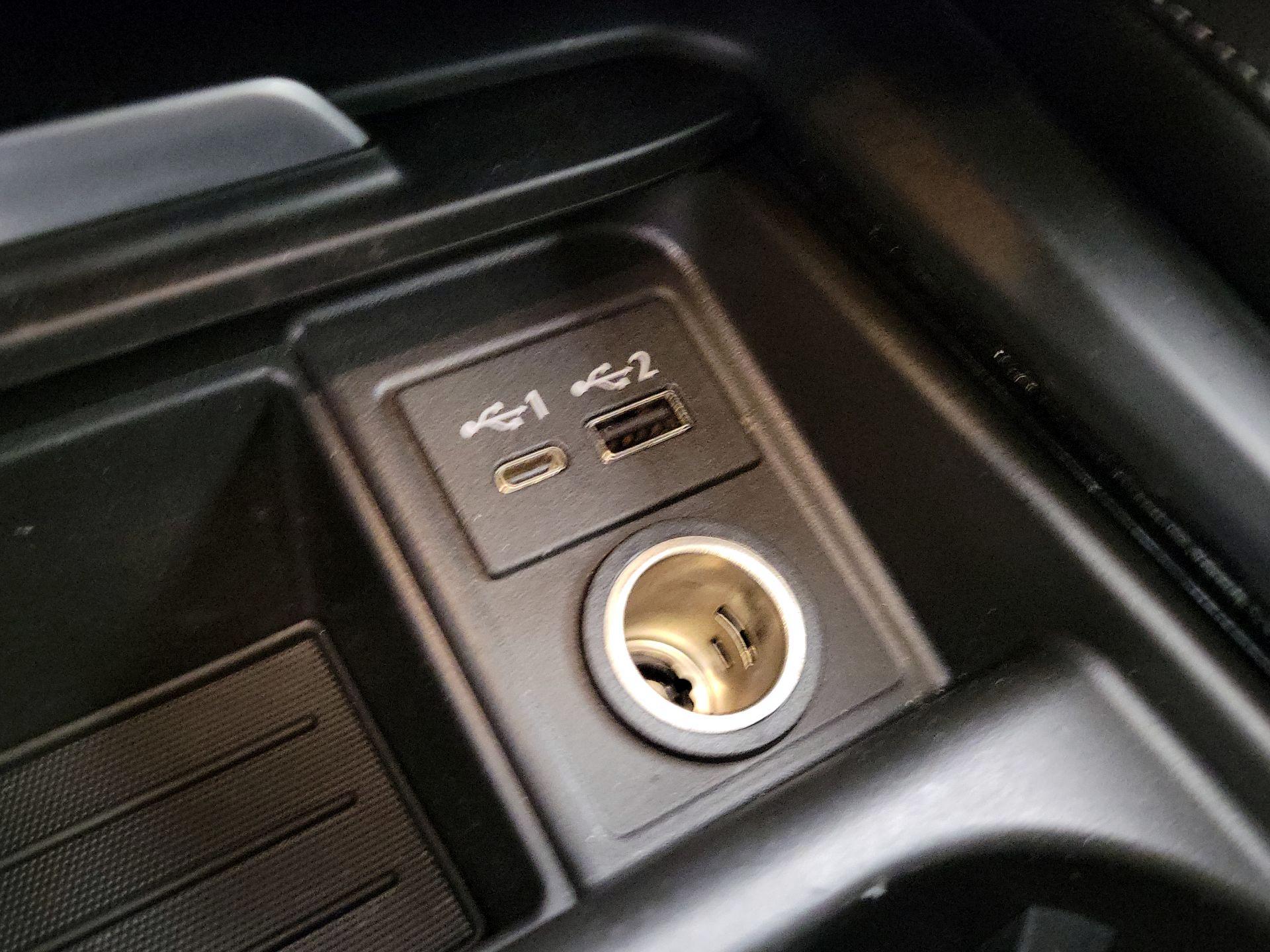 Thumbnail: 2022 INFINITI QX50 - 18