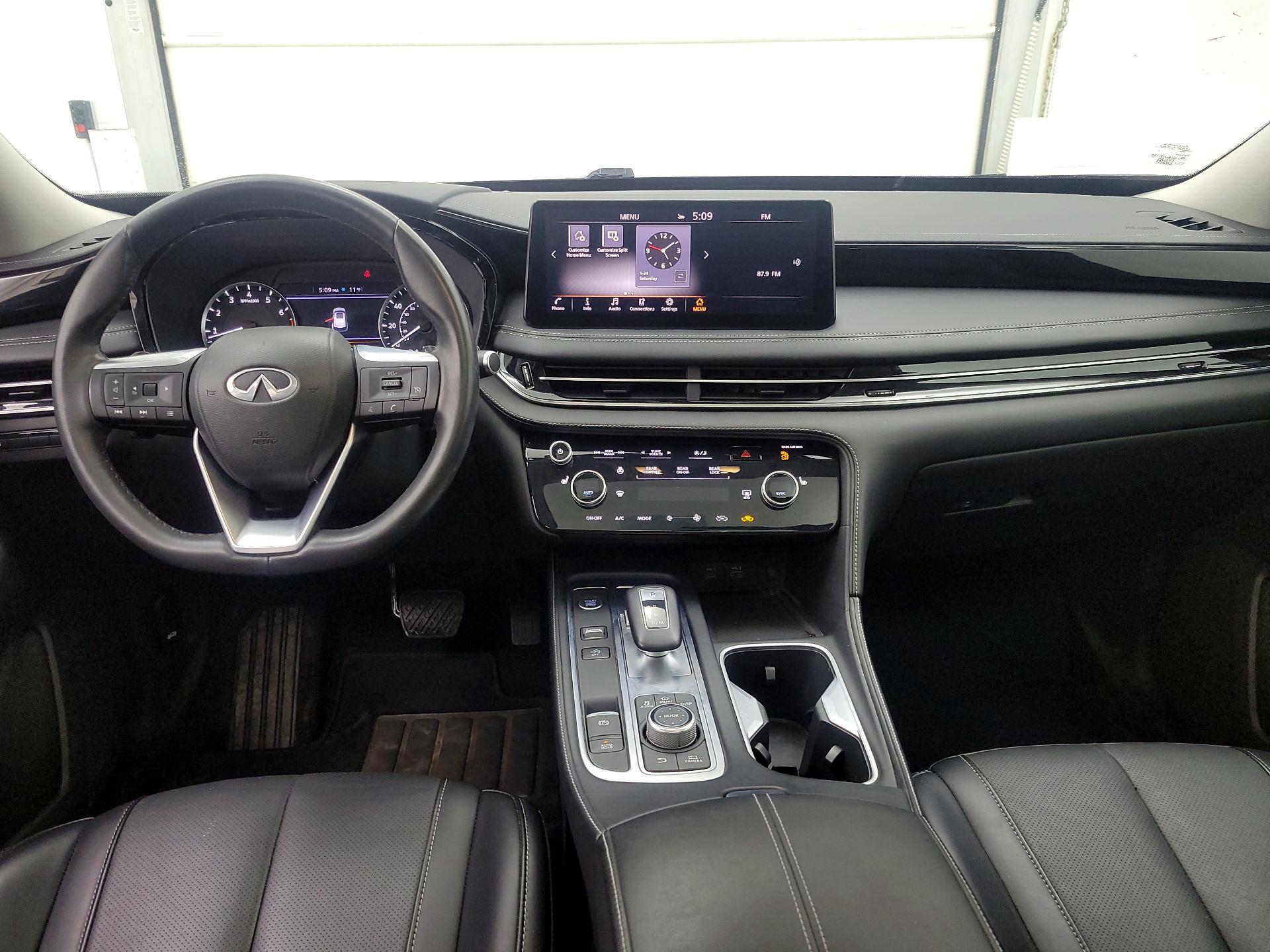 Thumbnail: 2023 INFINITI QX60 - 9