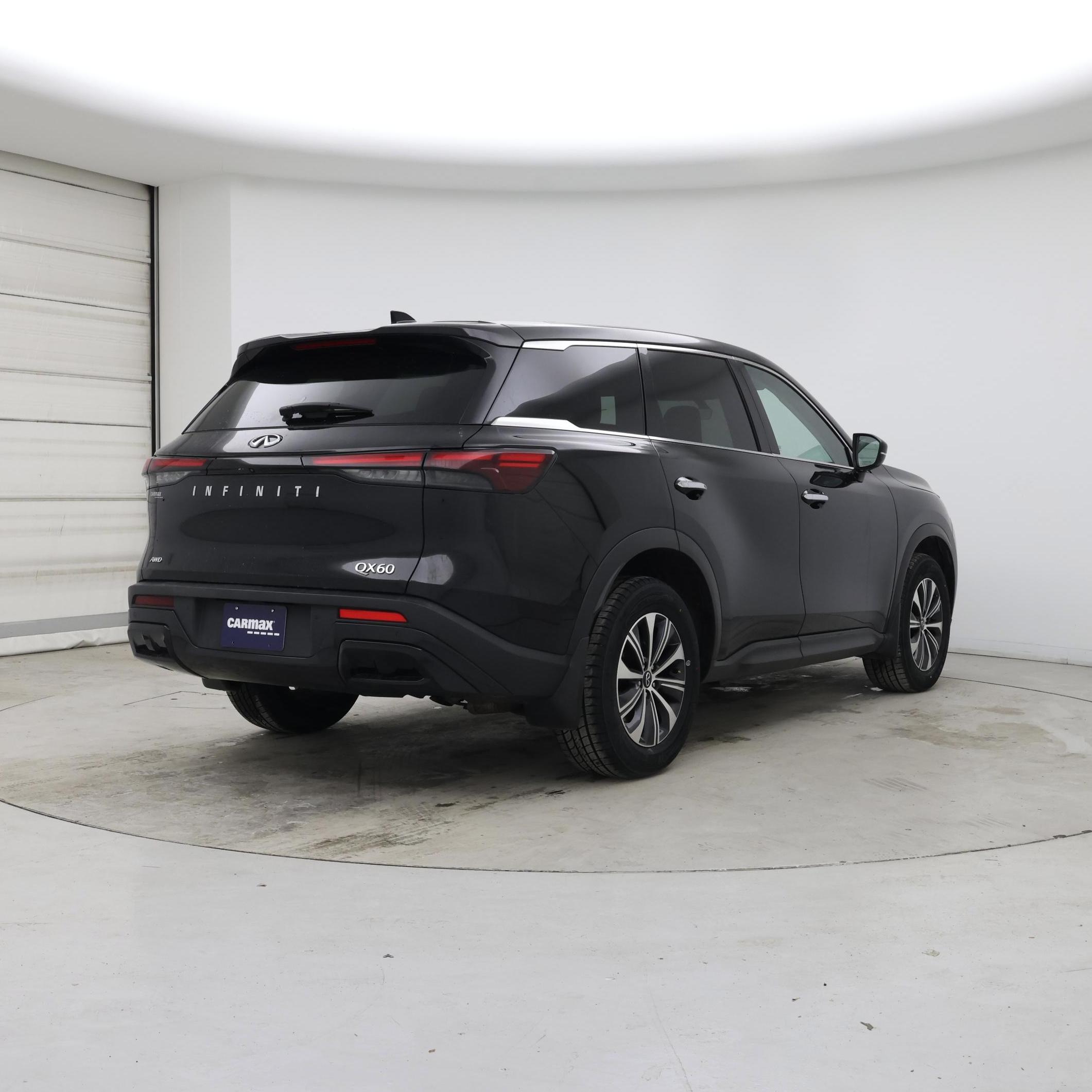 Thumbnail: 2023 INFINITI QX60 - 8