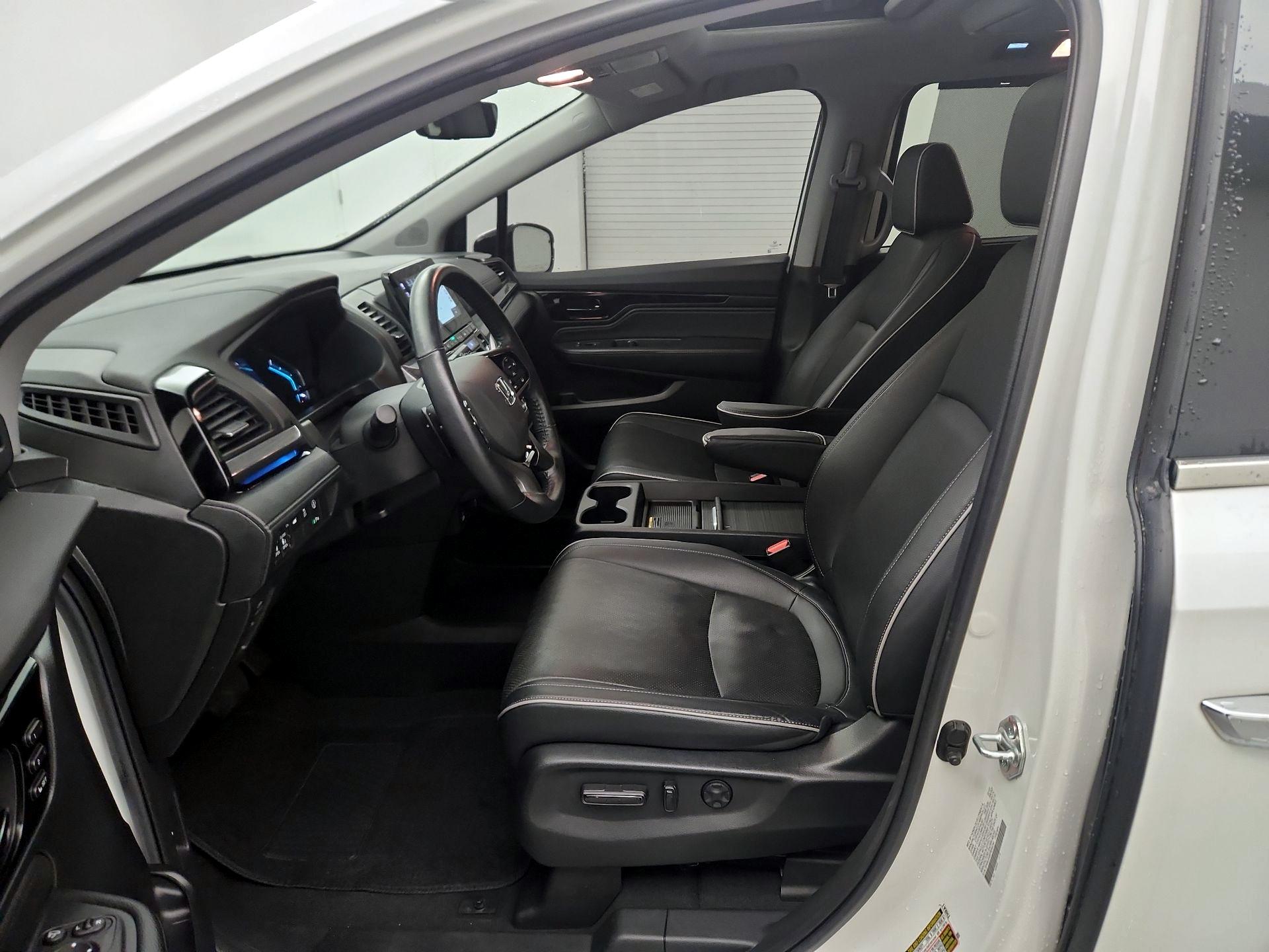 Thumbnail: 2023 Honda Odyssey - 11