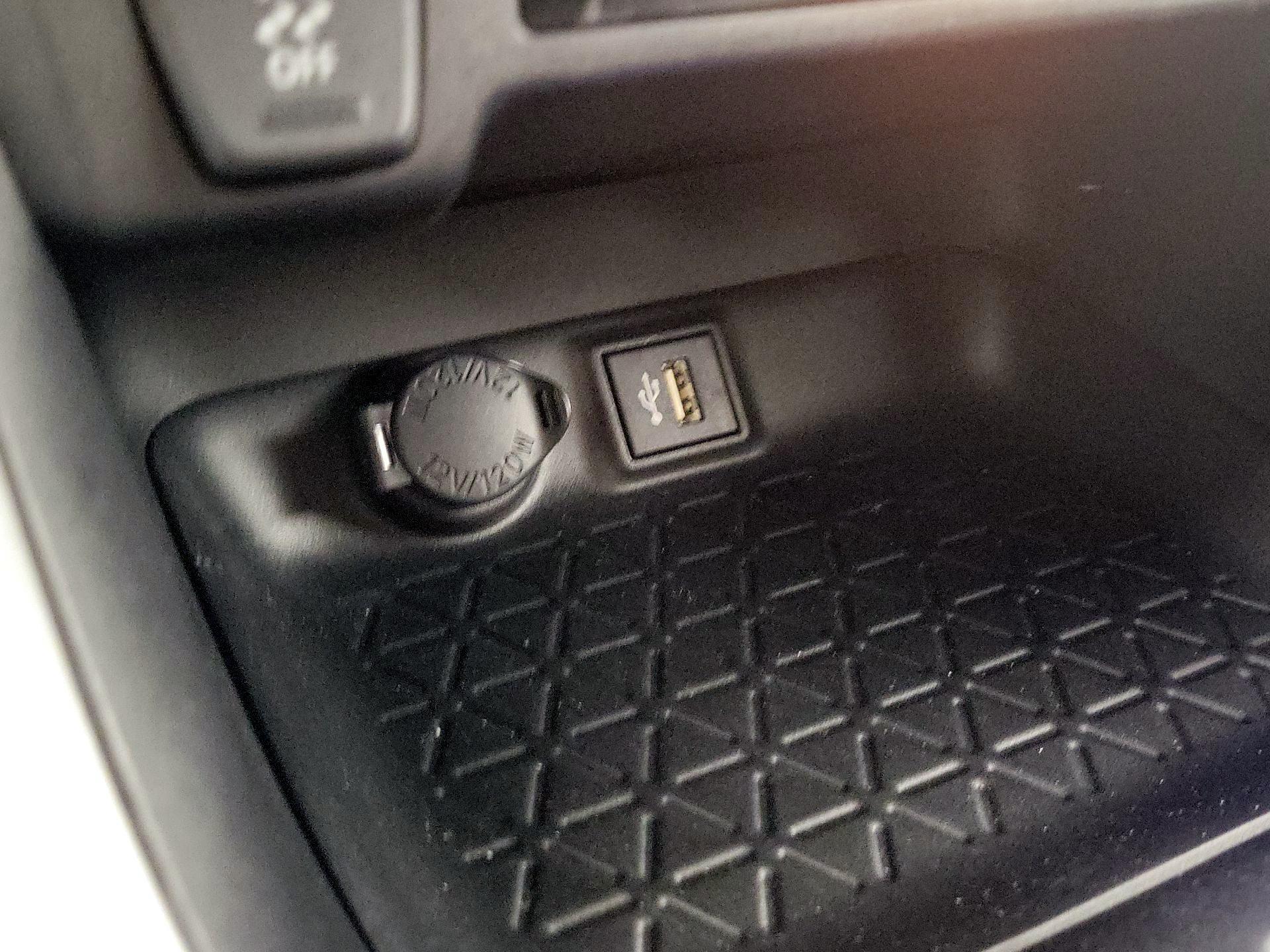 Thumbnail: 2023 Toyota RAV4 - 18