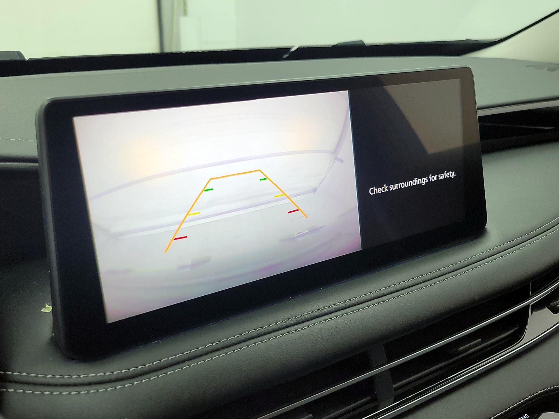 Thumbnail: 2023 INFINITI QX60 - 13