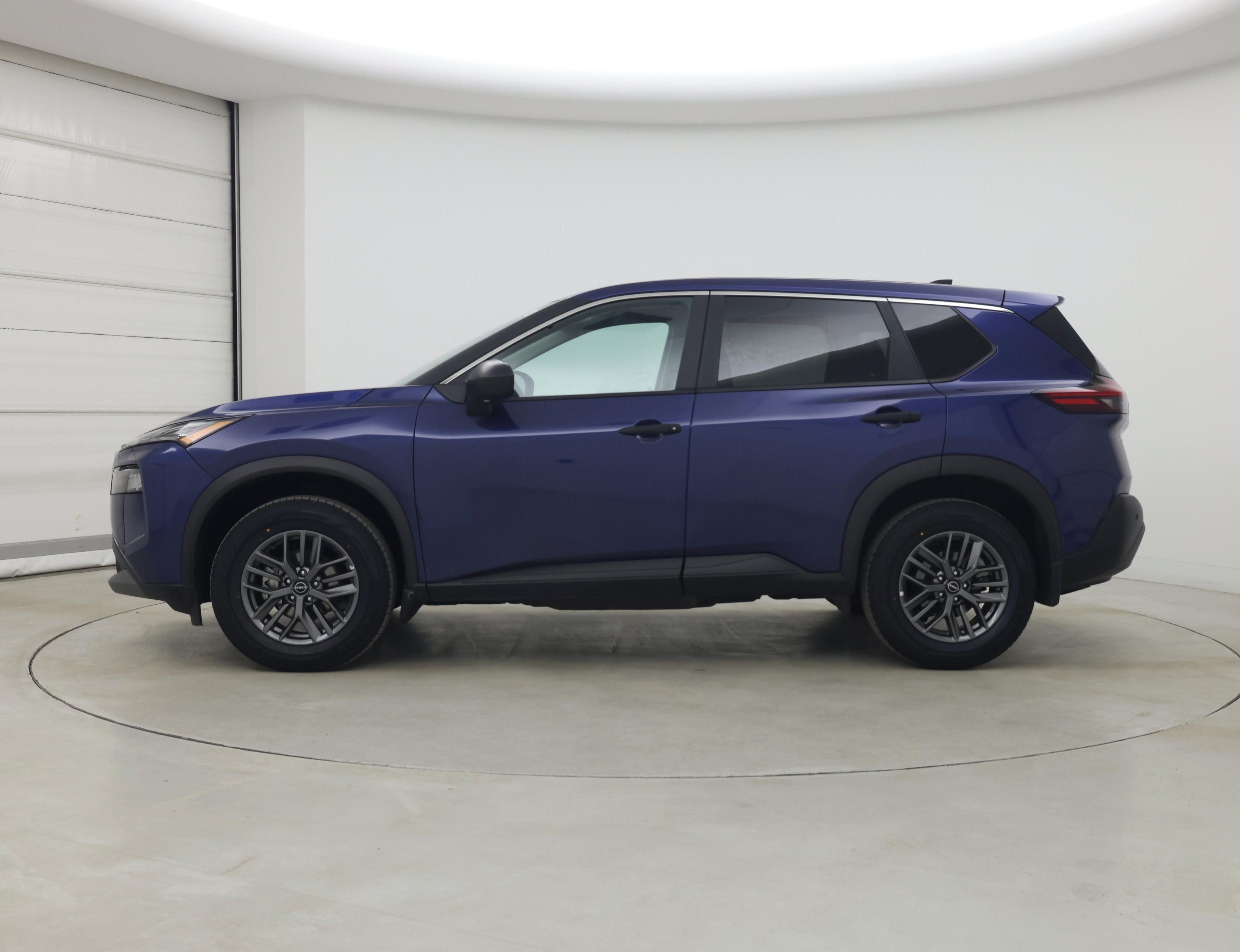 Thumbnail: 2023 Nissan Rogue - 3