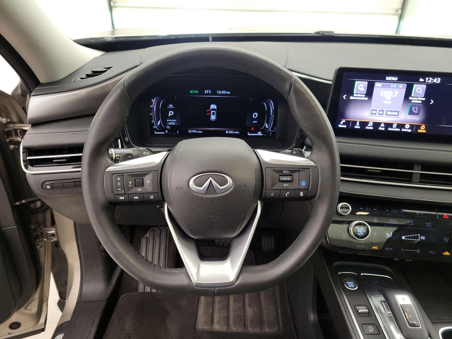 Thumbnail: 2023 INFINITI QX60 - 10