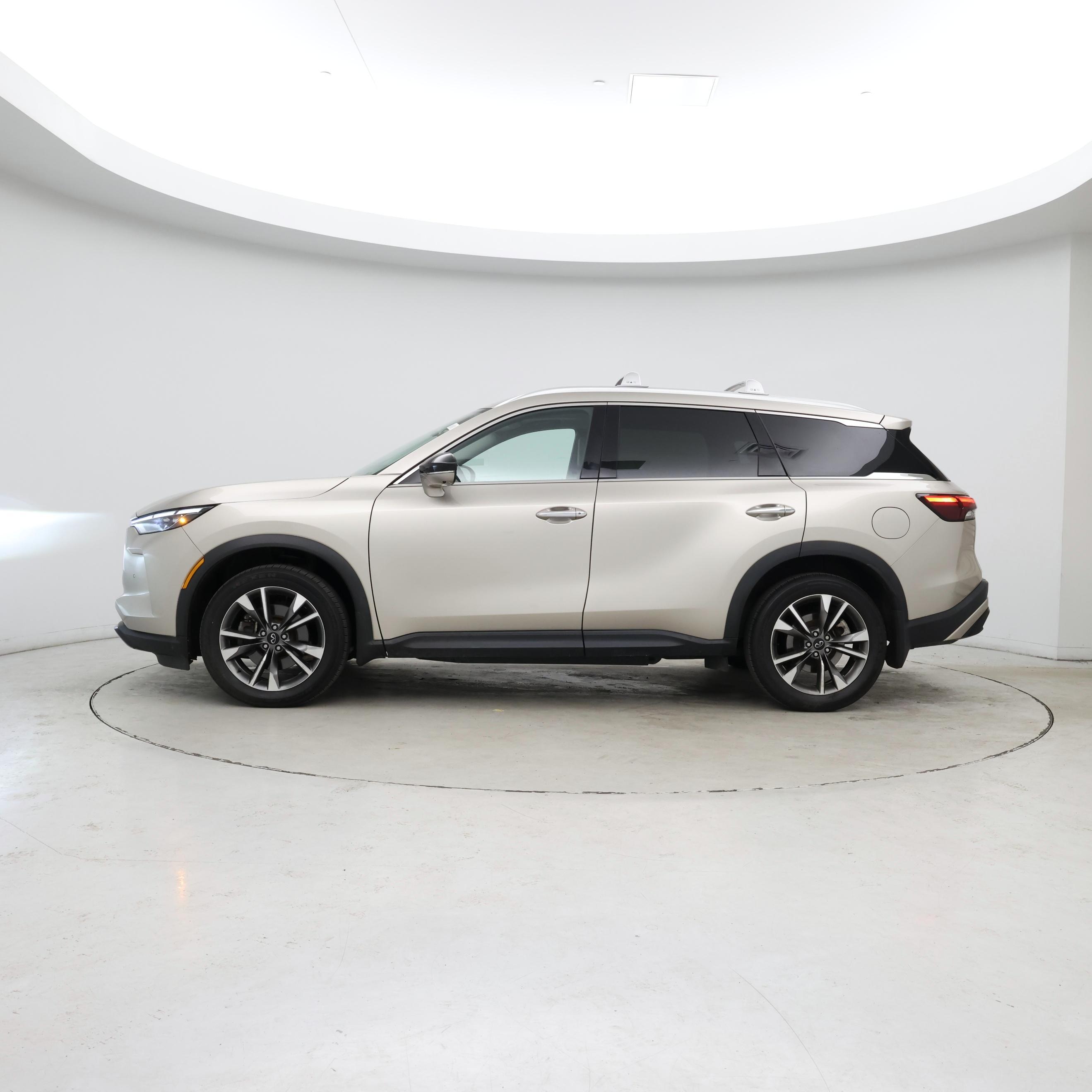 Thumbnail: 2023 INFINITI QX60 - 3