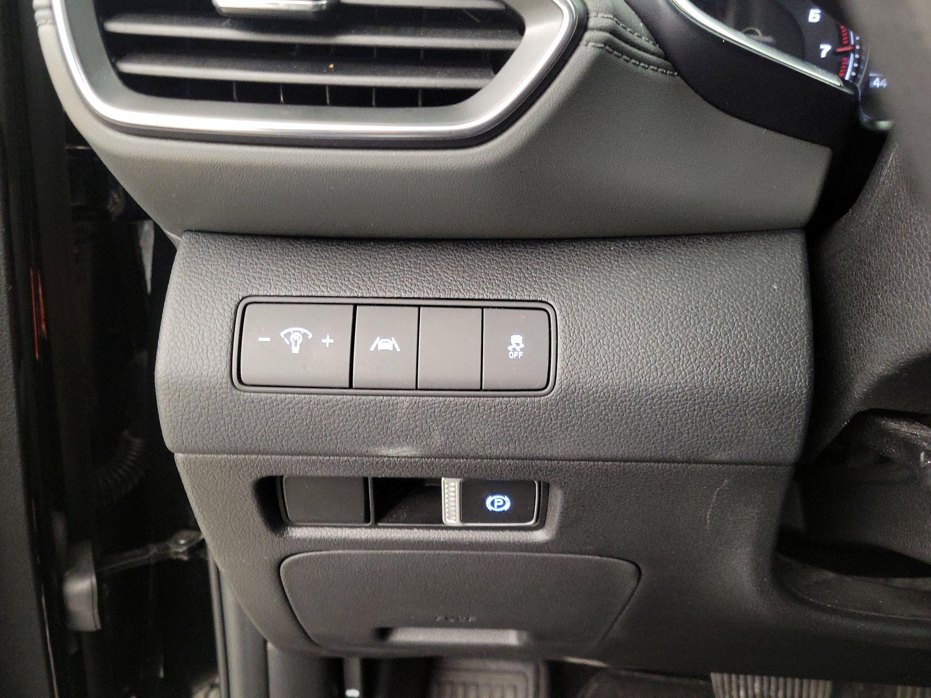 Thumbnail: 2023 Hyundai Santa Fe - 13