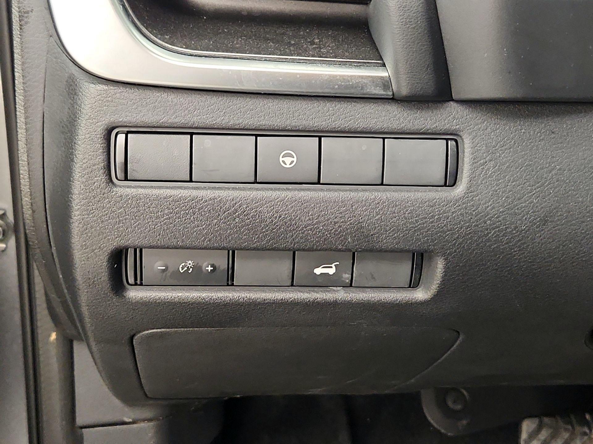 Thumbnail: 2023 Nissan Rogue - 11