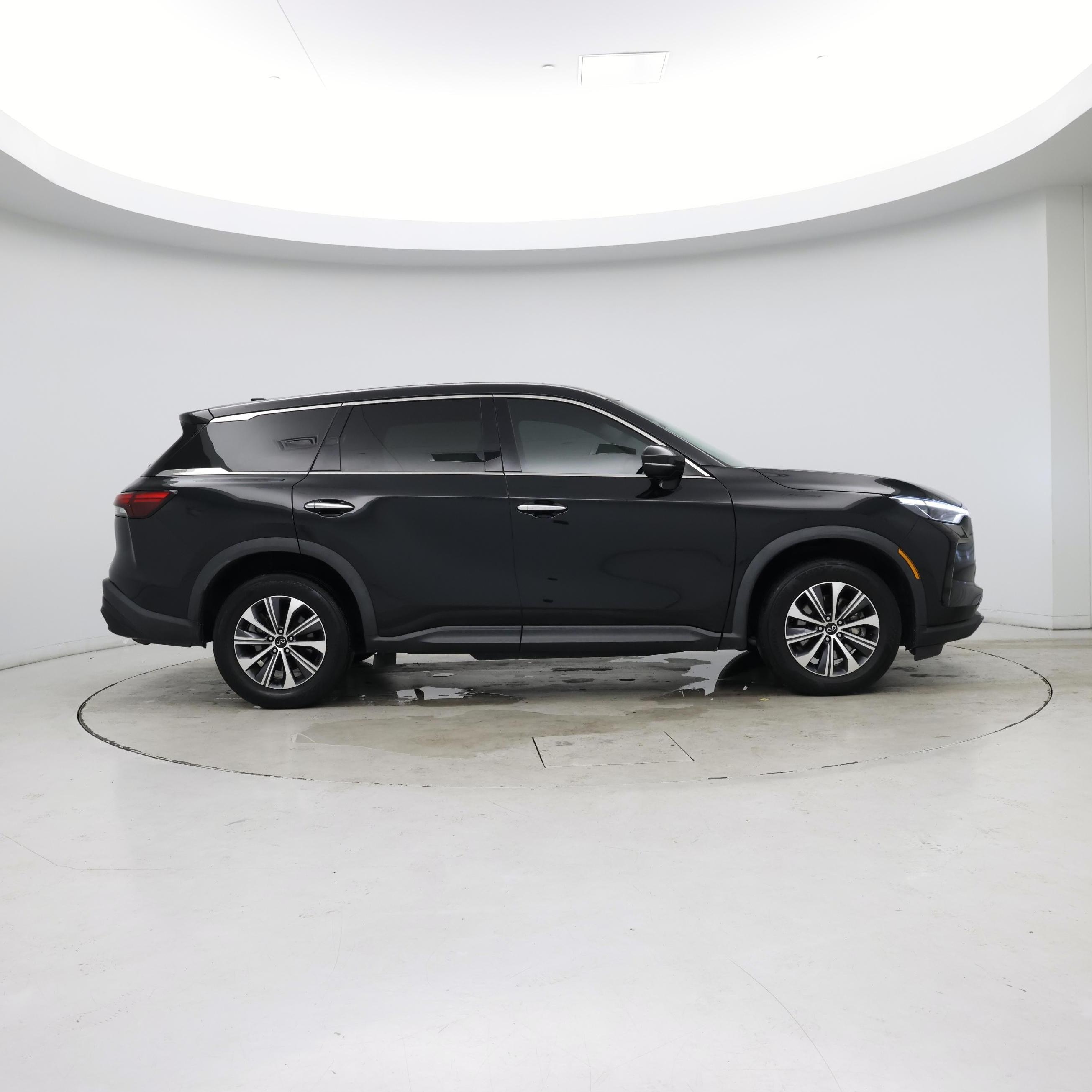 Thumbnail: 2023 INFINITI QX60 - 7