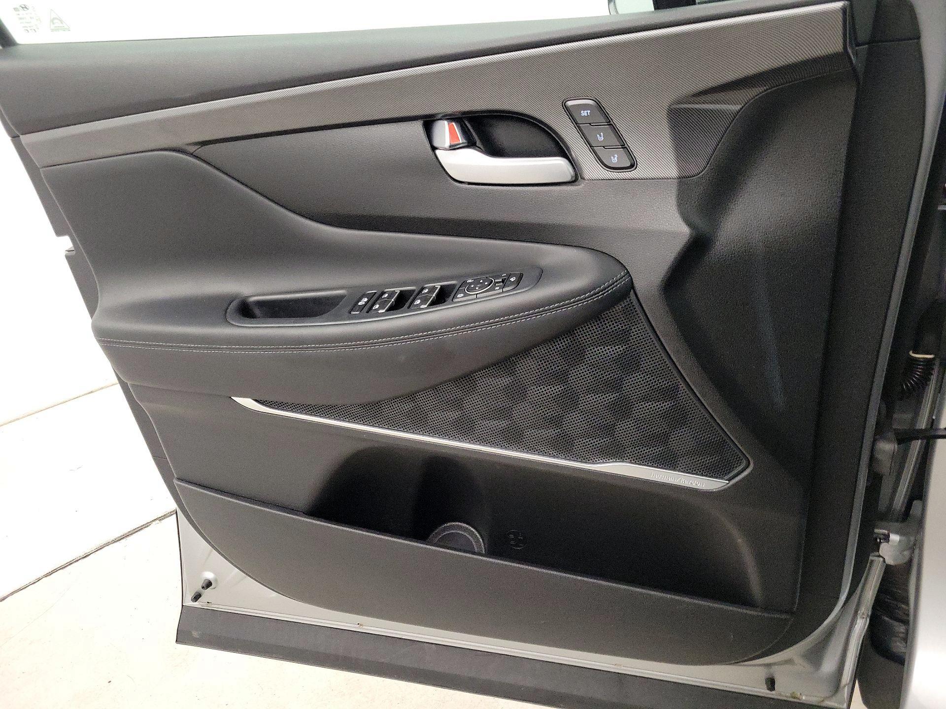 Thumbnail: 2023 Hyundai Santa Fe - 12