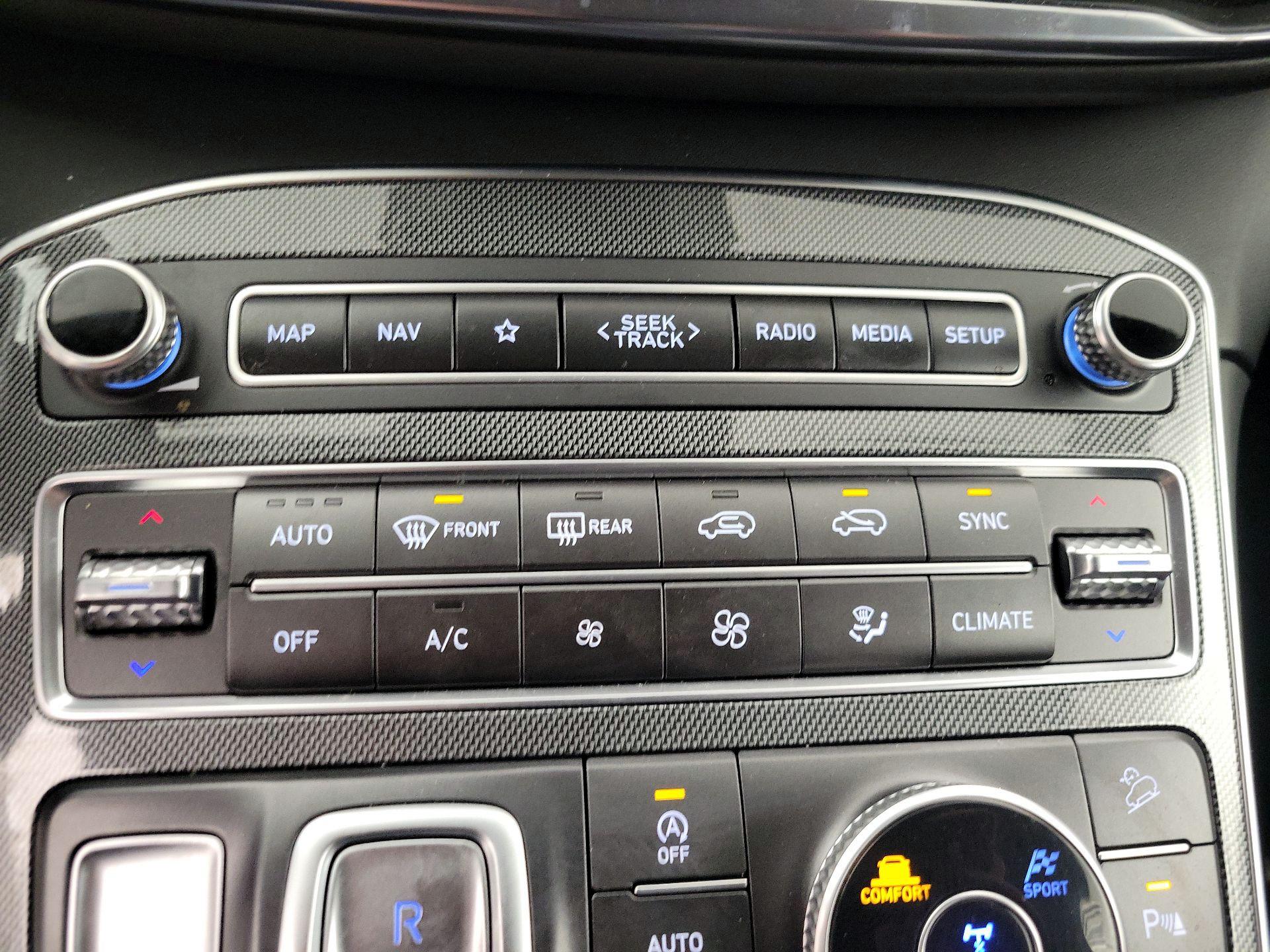 Thumbnail: 2023 Hyundai Santa Fe - 16