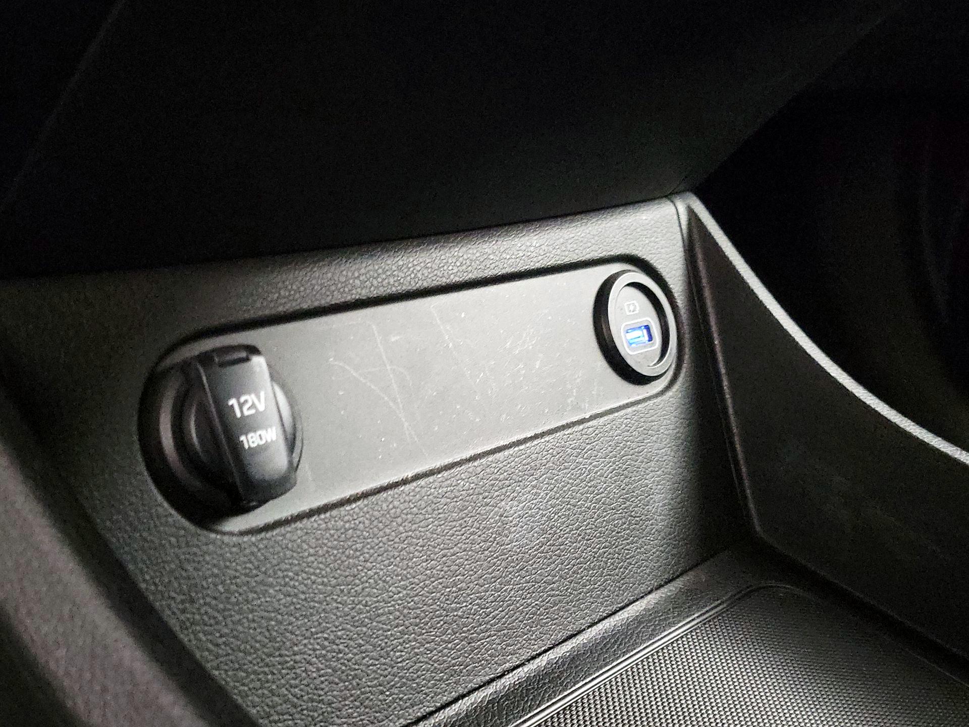 Thumbnail: 2023 Hyundai Santa Fe - 18