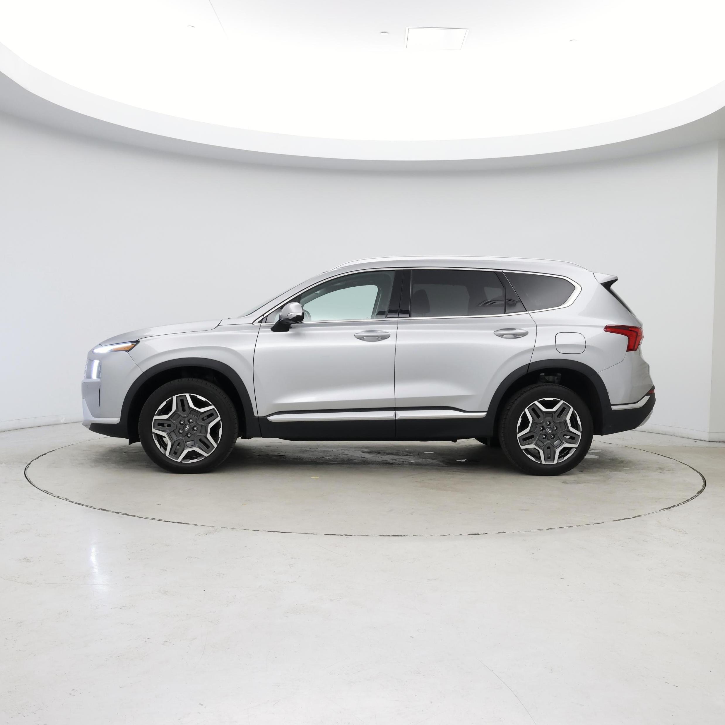 Thumbnail: 2023 Hyundai Santa Fe - 3